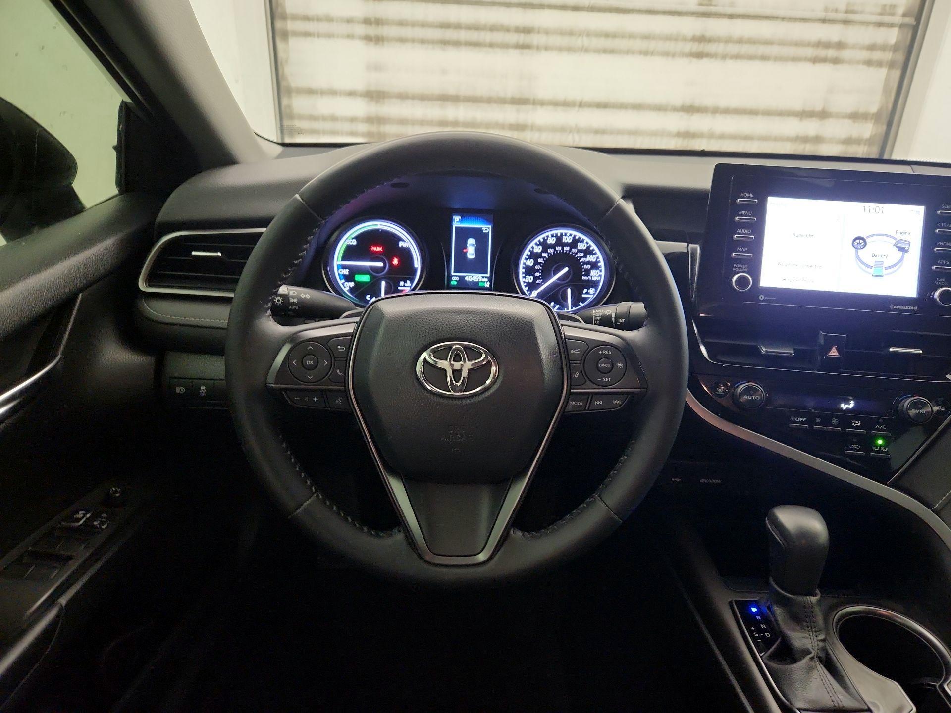 Thumbnail: 2022 Toyota Camry - 10