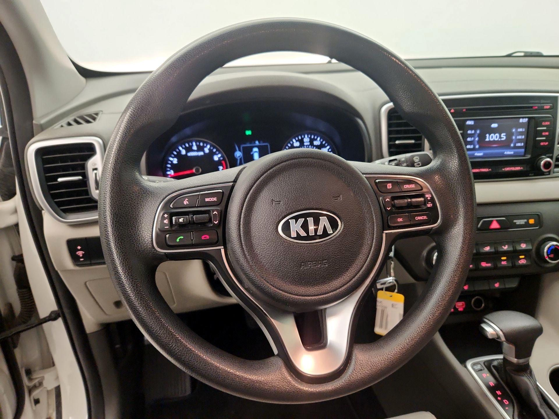 Thumbnail: 2017 Kia Sportage - 10
