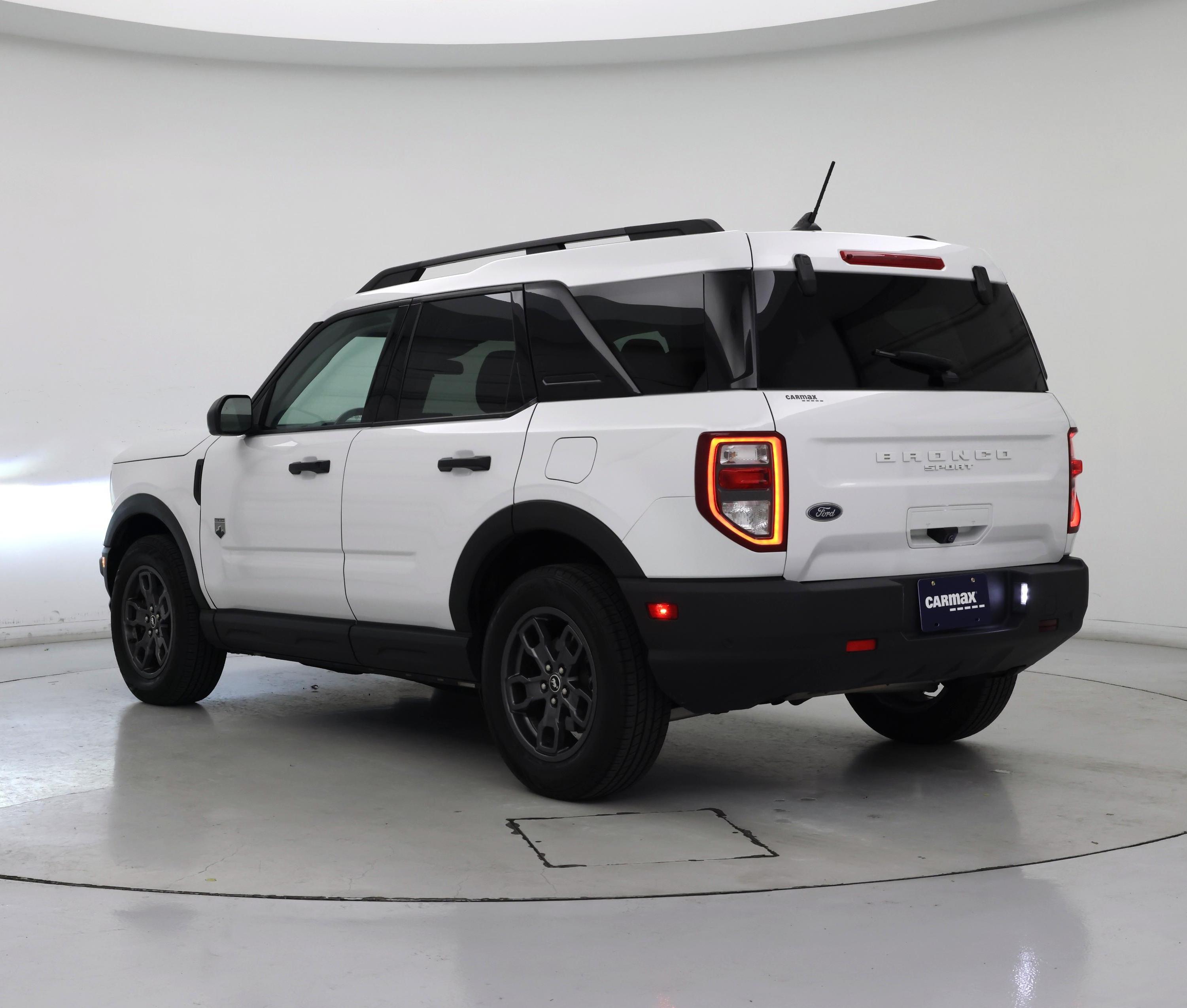 Thumbnail: 2022 Ford Bronco Sport - 2