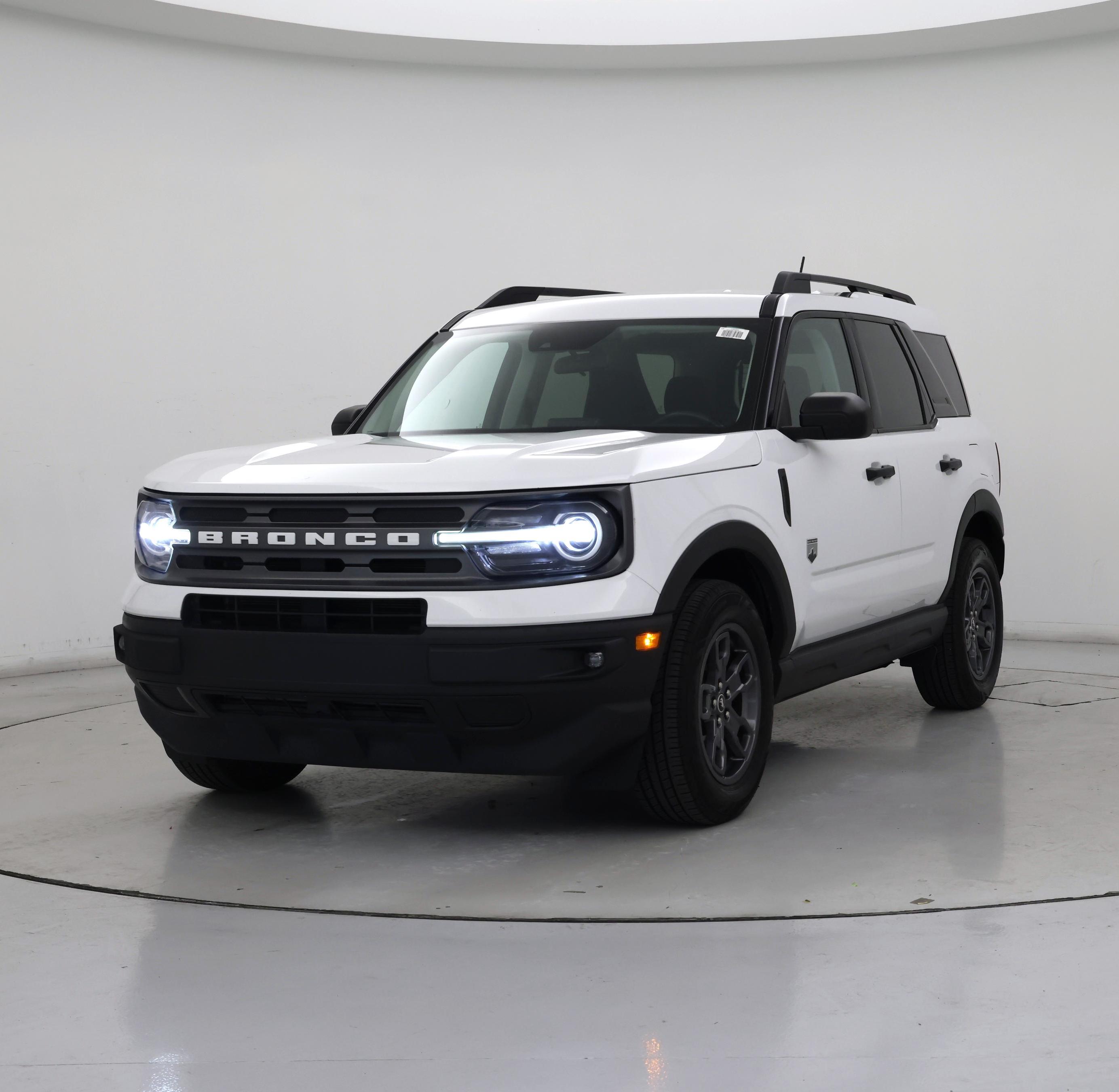 Thumbnail: 2022 Ford Bronco Sport - 4