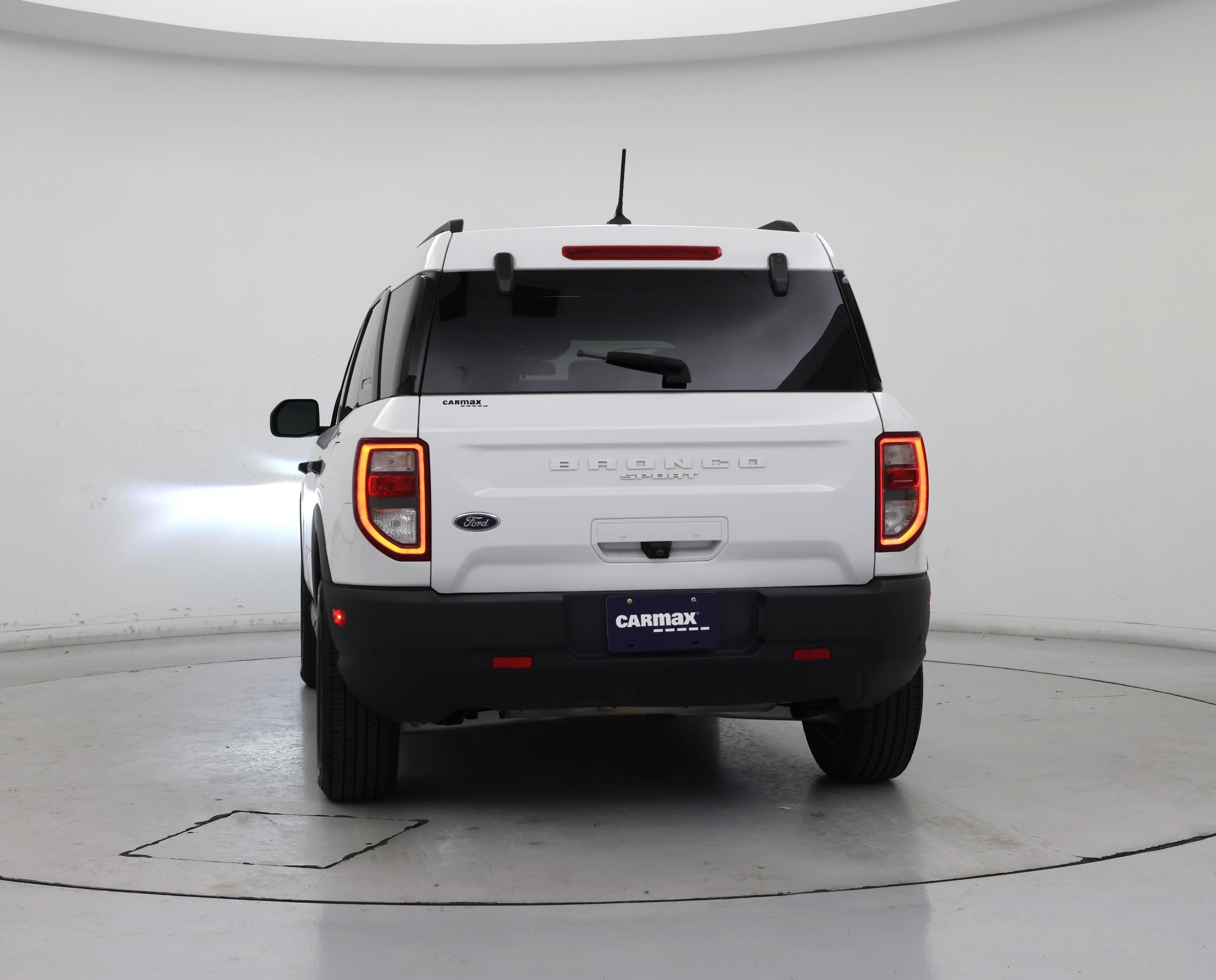 Thumbnail: 2022 Ford Bronco Sport - 6
