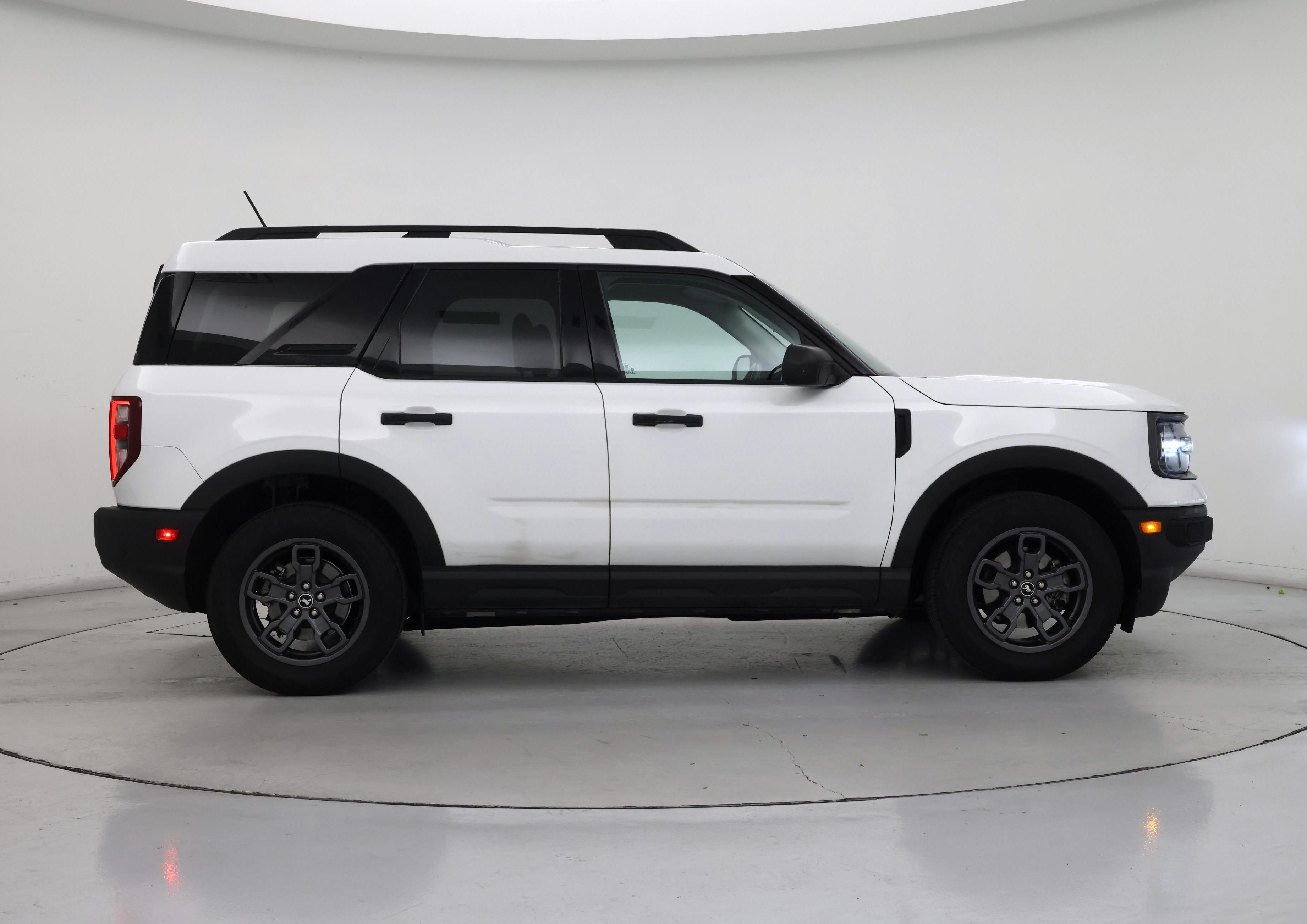 Thumbnail: 2022 Ford Bronco Sport - 7