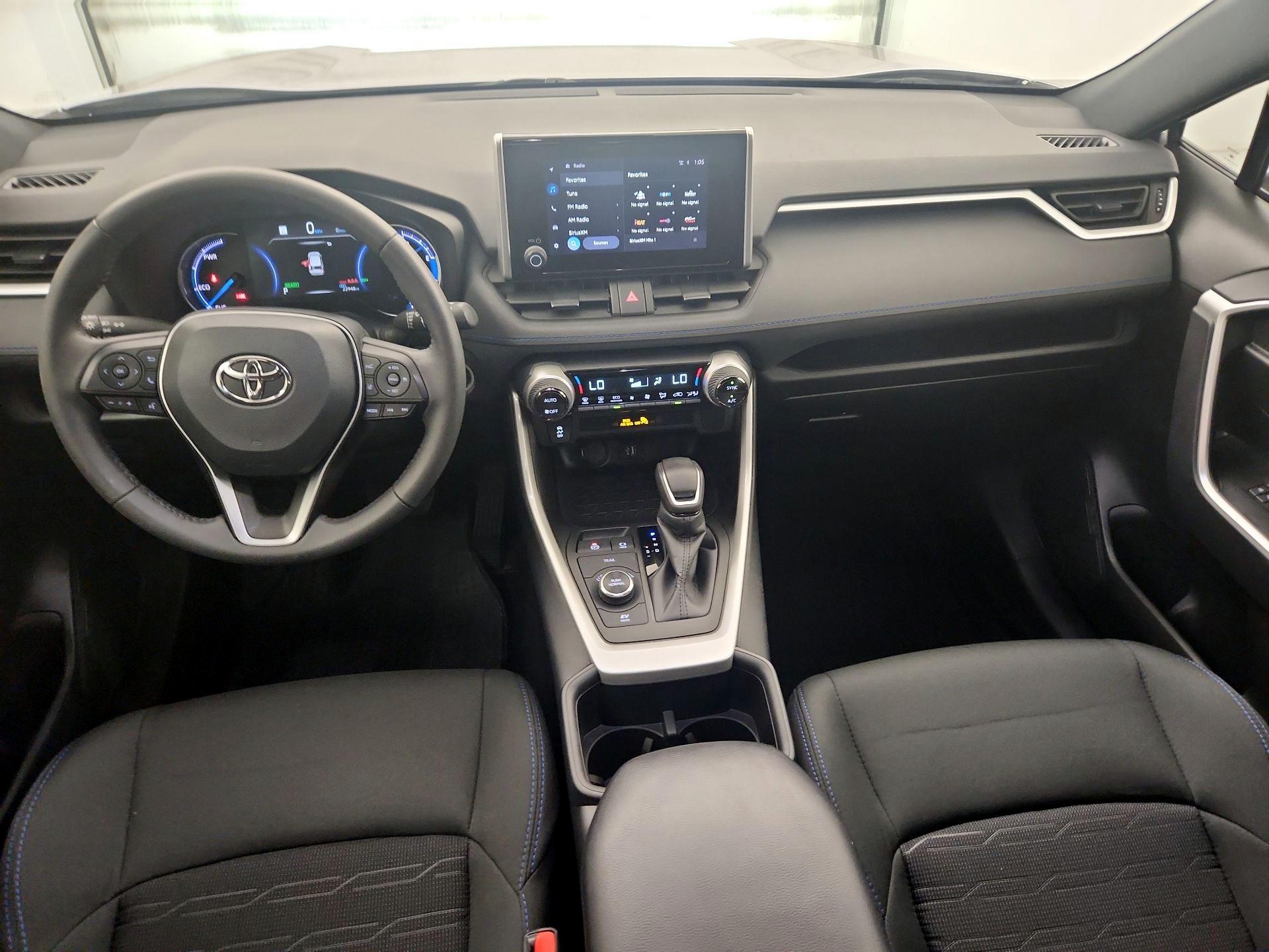 Thumbnail: 2024 Toyota RAV4 - 9