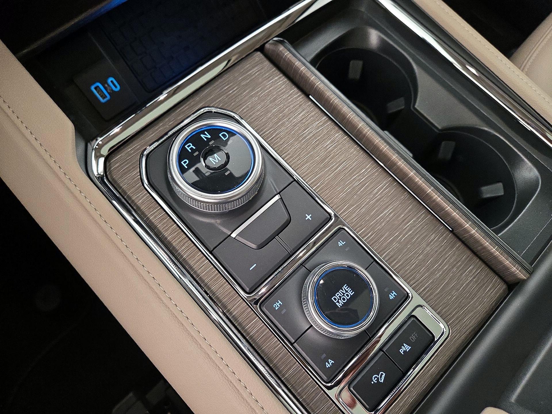 Thumbnail: 2024 Ford Expedition - 18