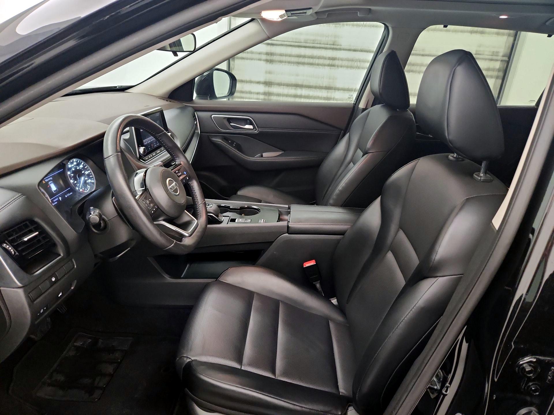 Thumbnail: 2021 Nissan Rogue - 11