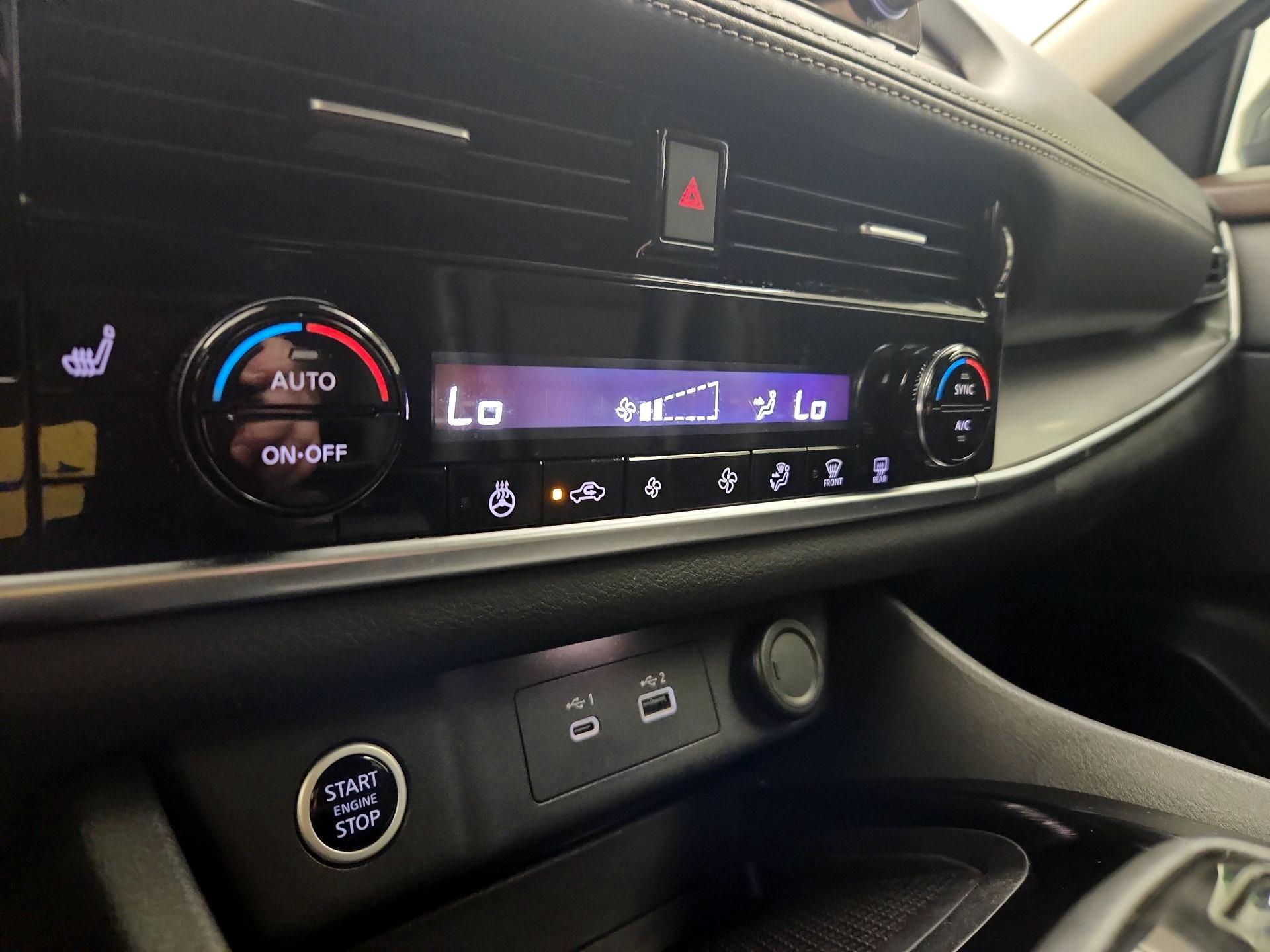 Thumbnail: 2021 Nissan Rogue - 16