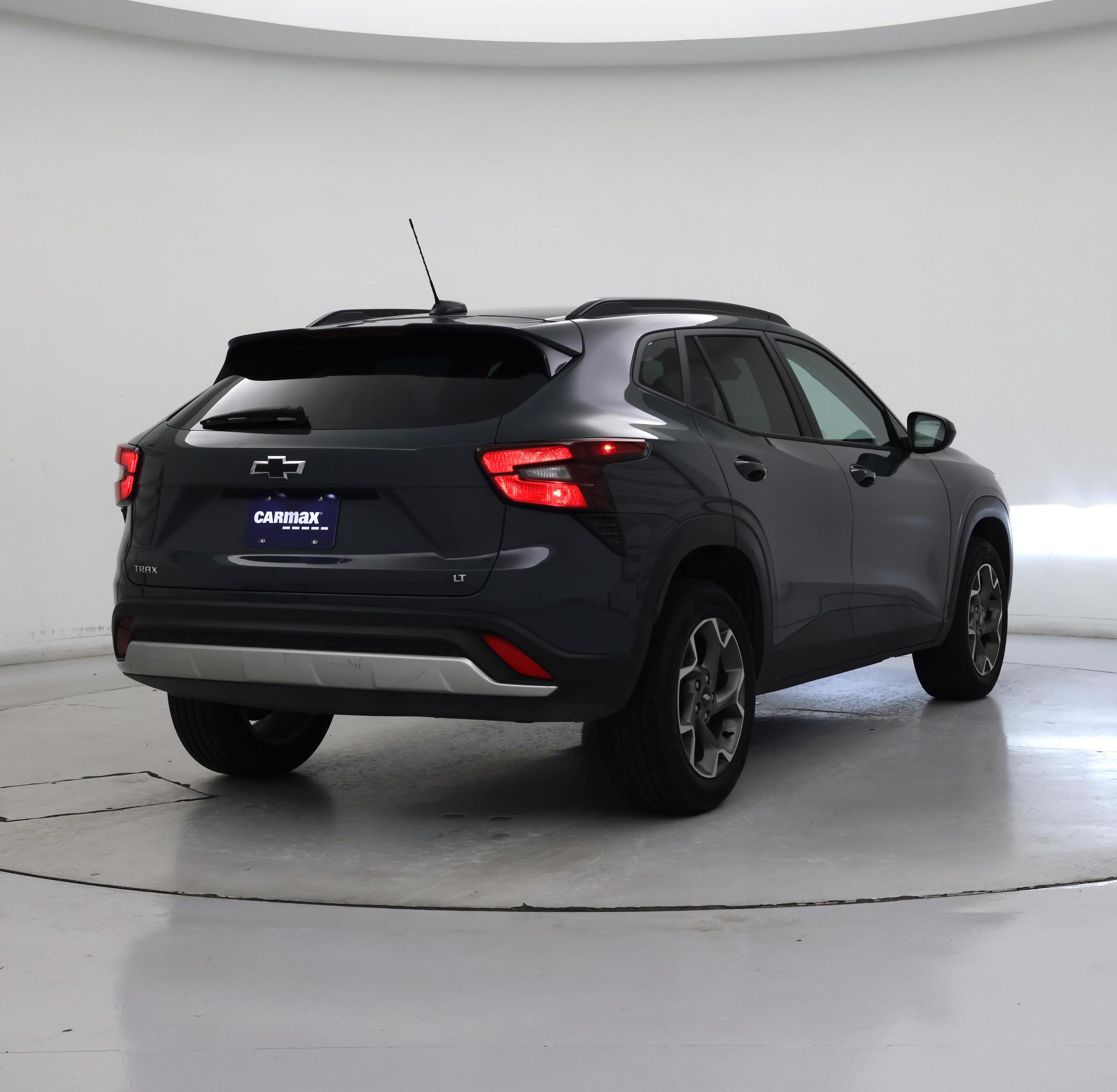 Thumbnail: 2025 Chevrolet Trax - 8