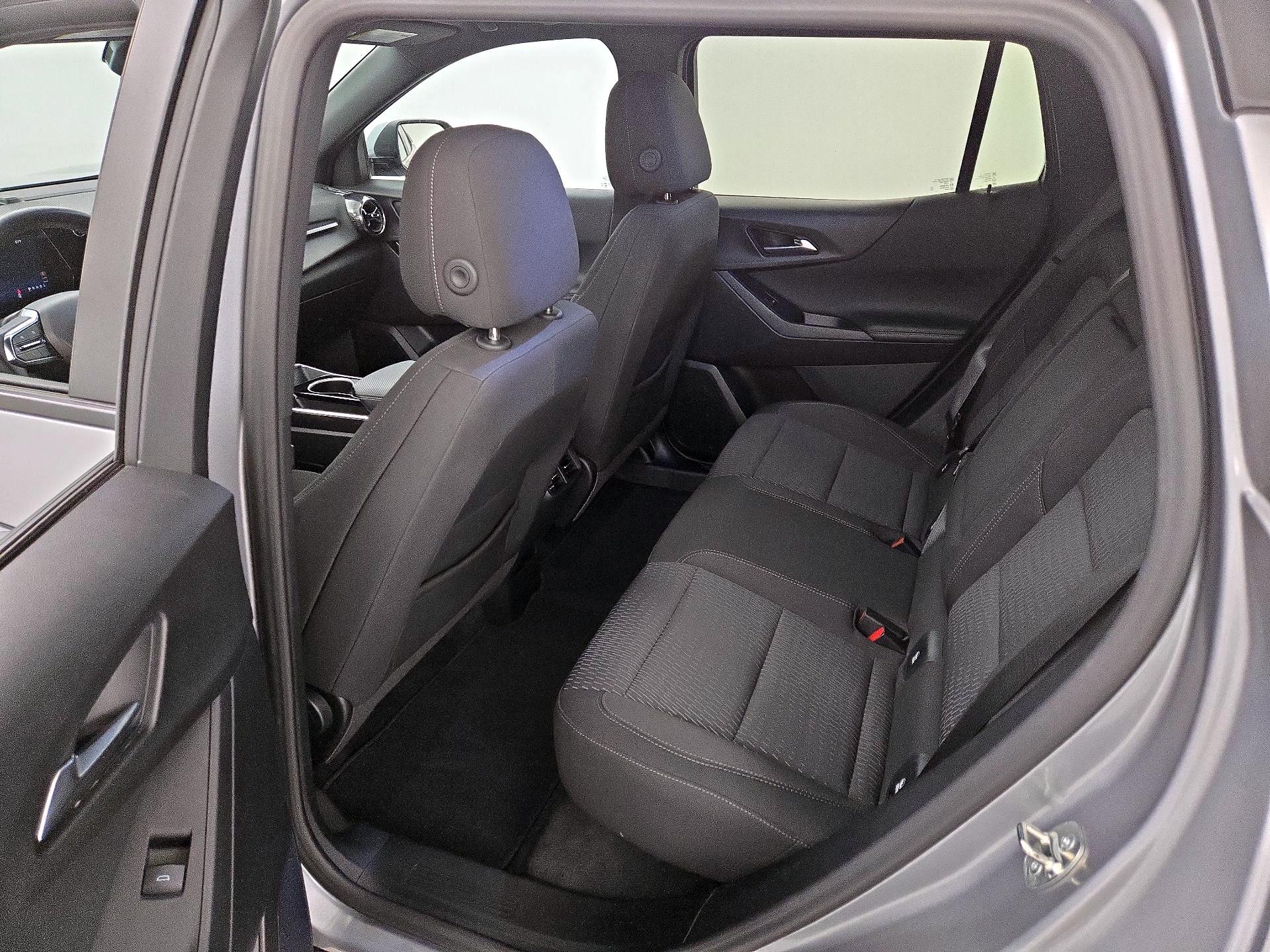 Thumbnail: 2025 Chevrolet Equinox - 20