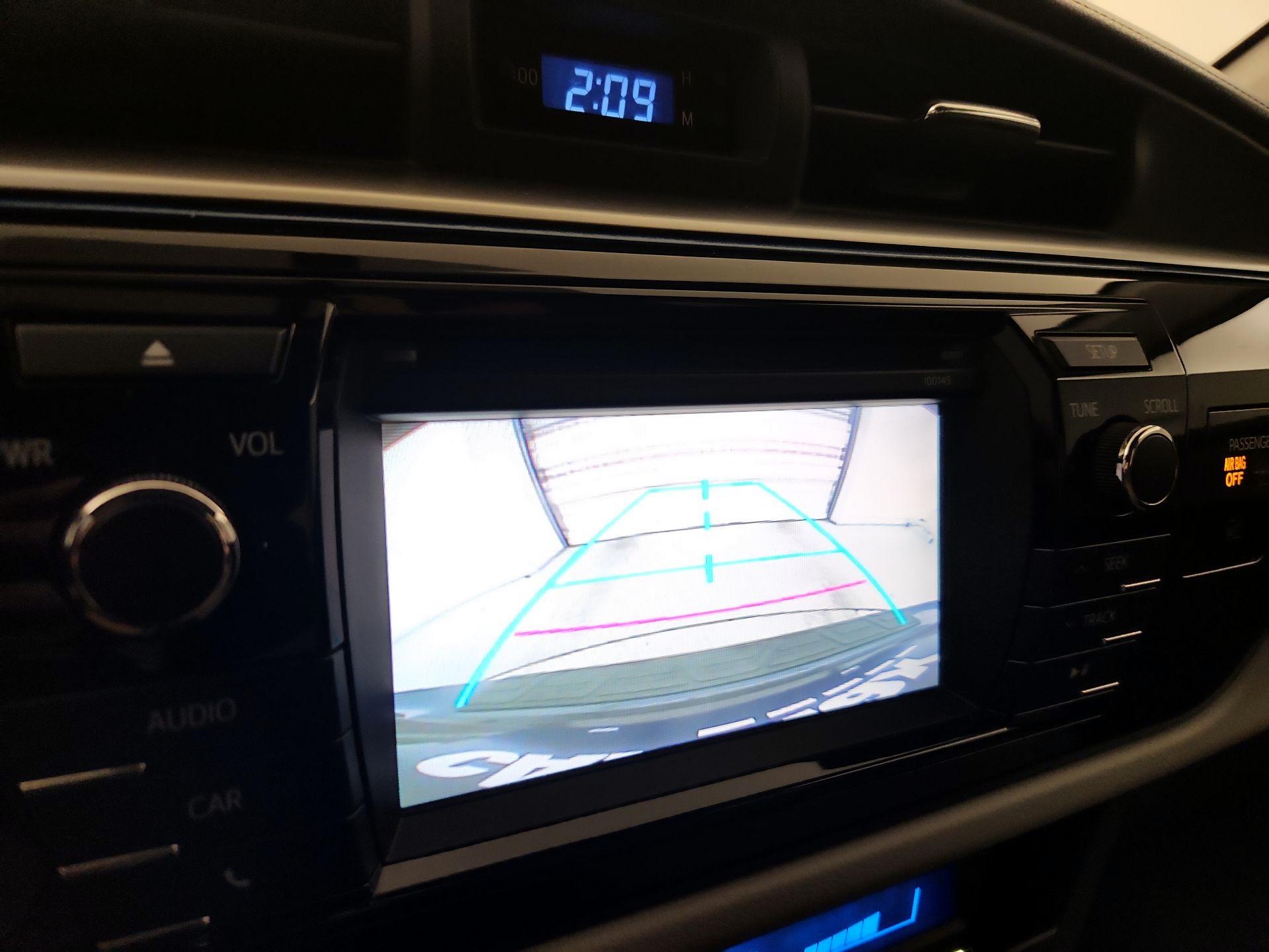 Thumbnail: 2014 Toyota Corolla - 14