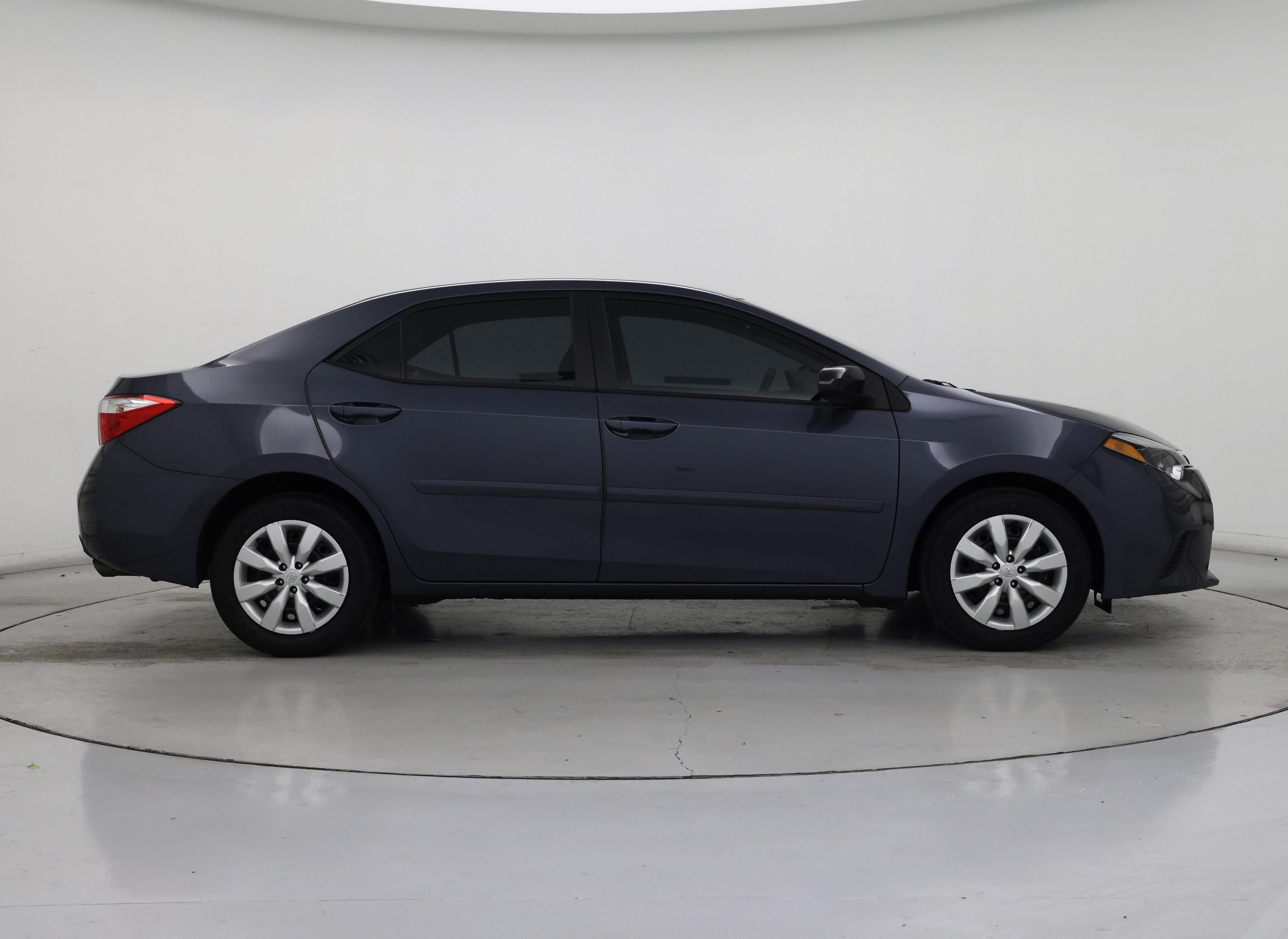 Thumbnail: 2014 Toyota Corolla - 7