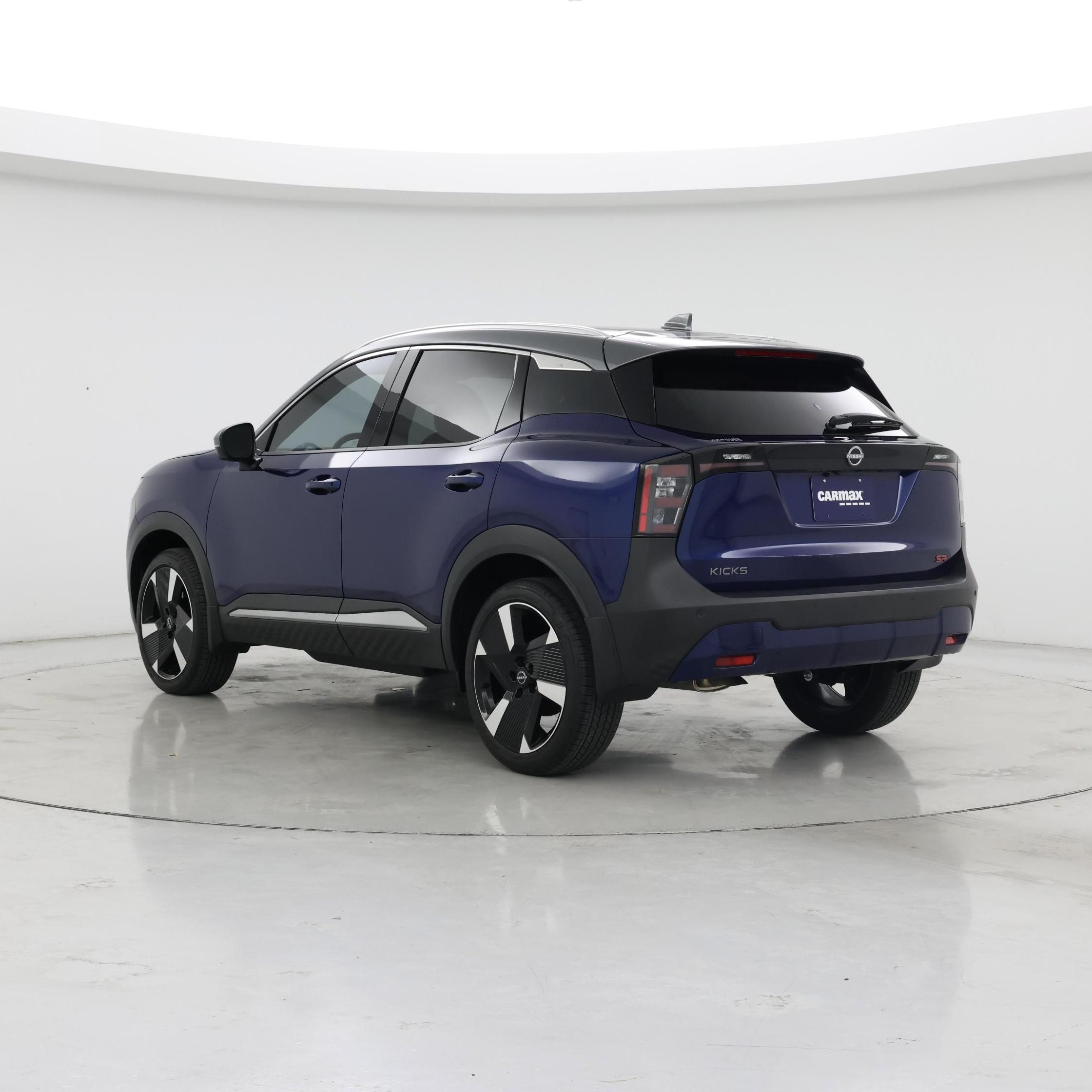 Thumbnail: 2025 Nissan Kicks - 2