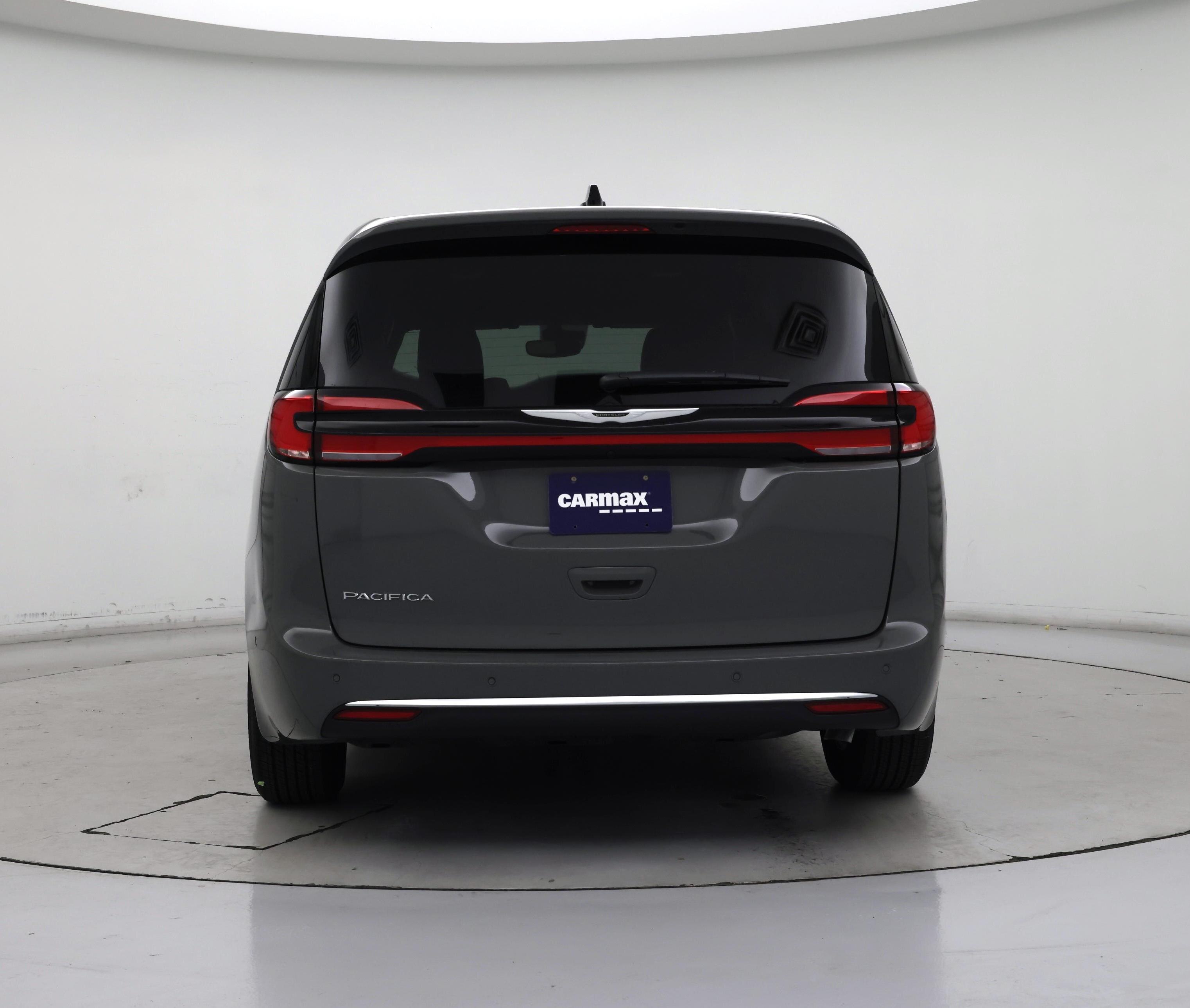 Thumbnail: 2025 Chrysler Pacifica - 6