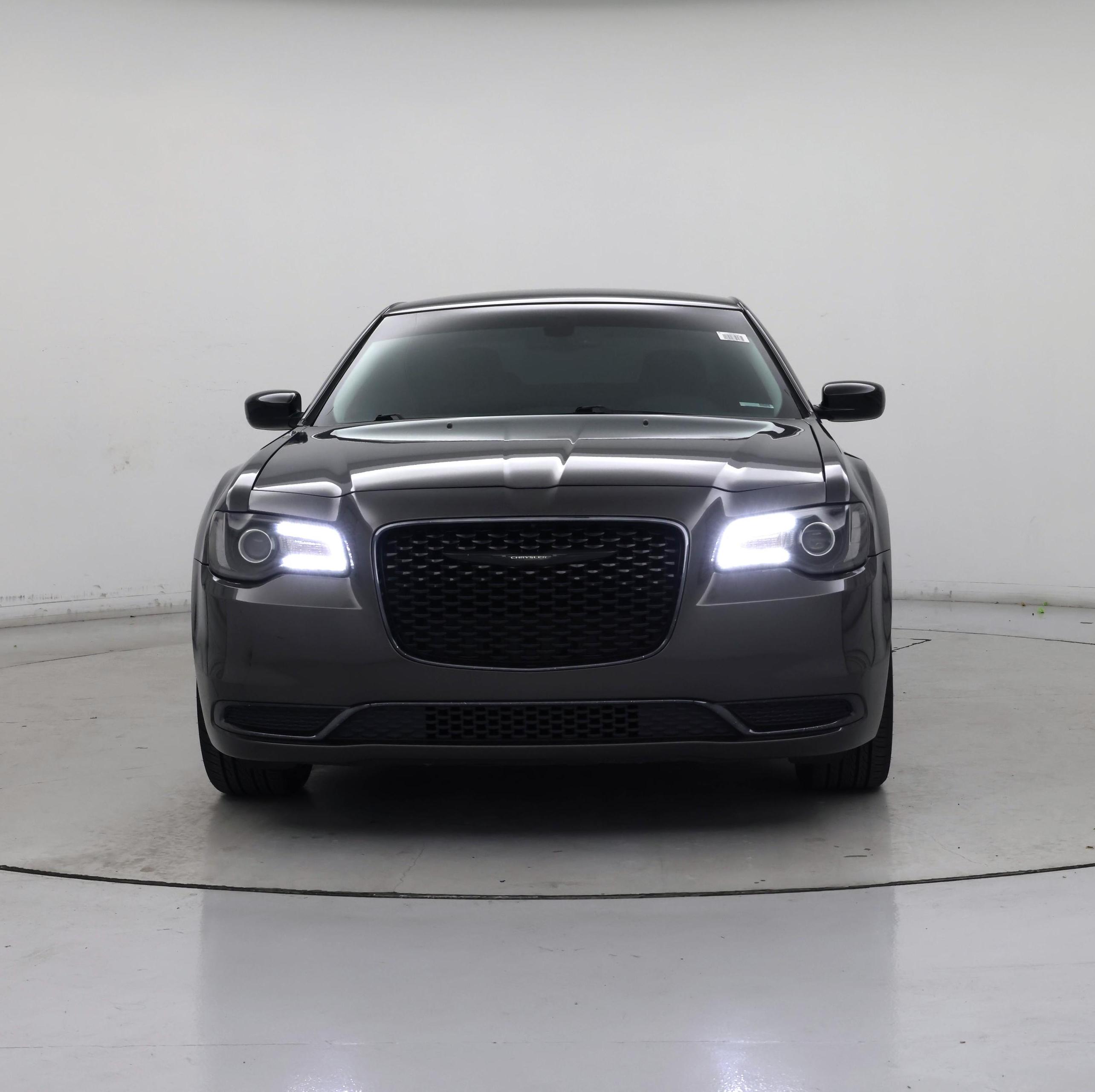 Thumbnail: 2020 Chrysler 300 - 5