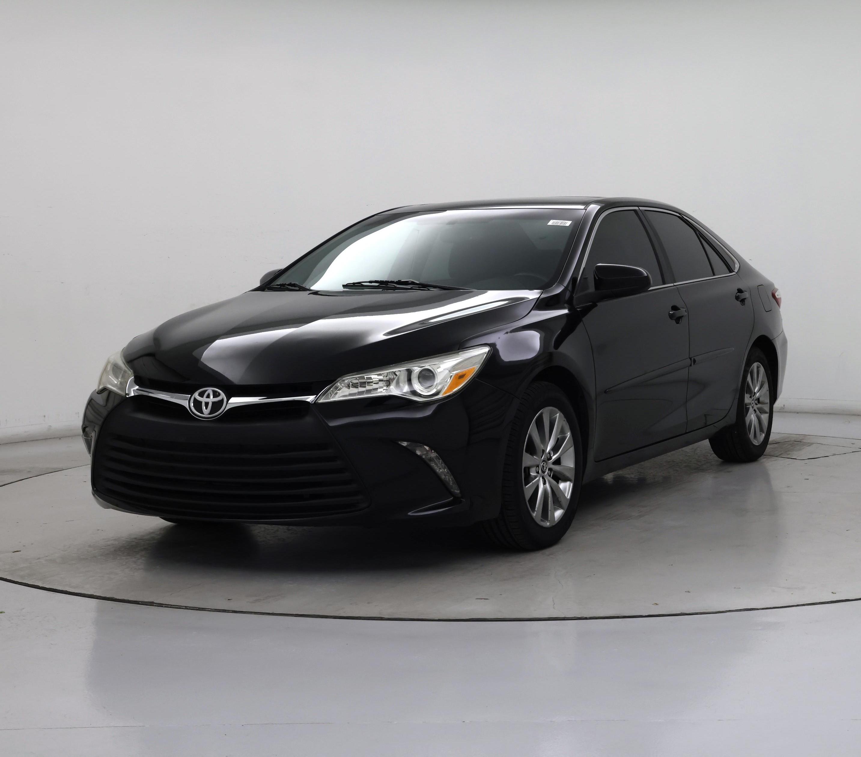 Thumbnail: 2015 Toyota Camry - 4
