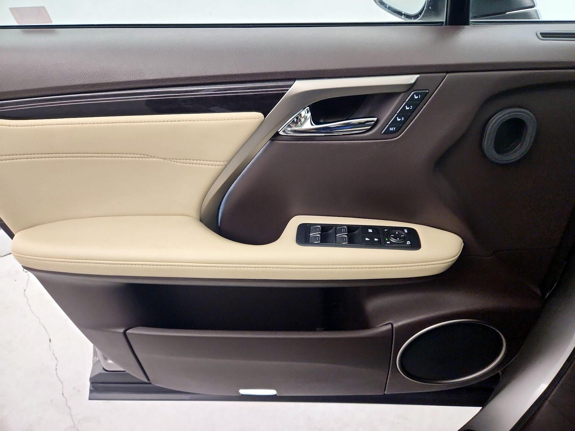 Thumbnail: 2020 Lexus RX - 12