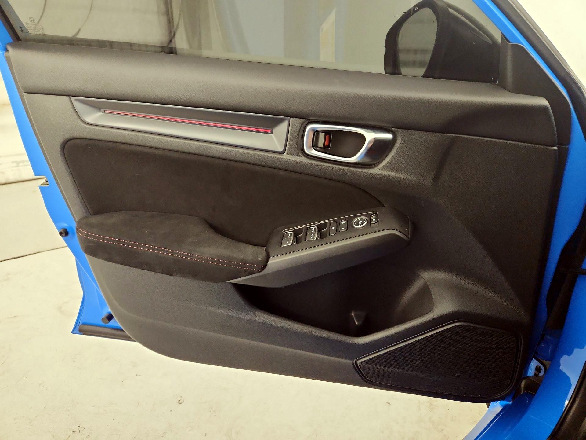 Thumbnail: 2024 Honda Civic - 12