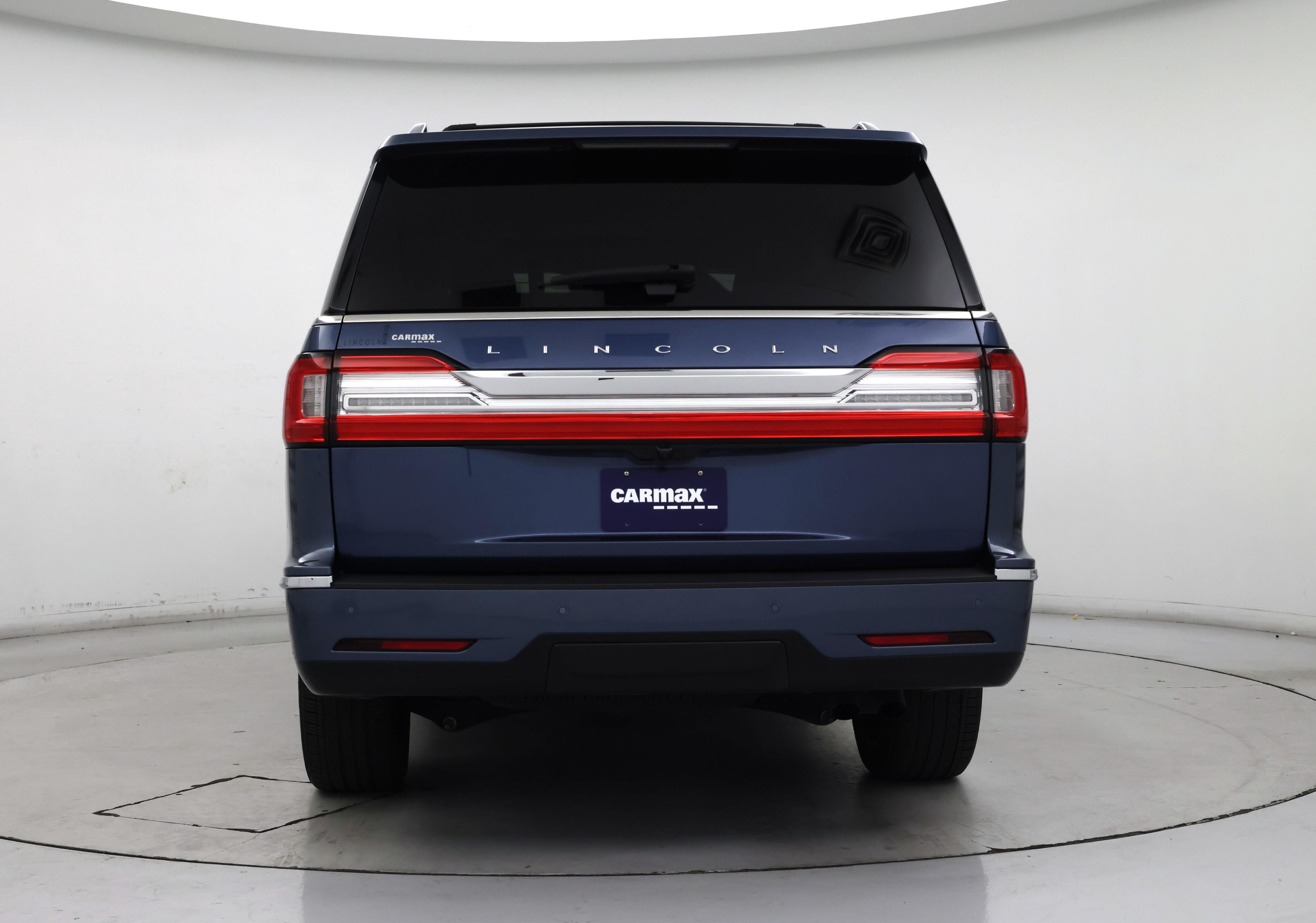 Thumbnail: 2019 Lincoln Navigator L - 6
