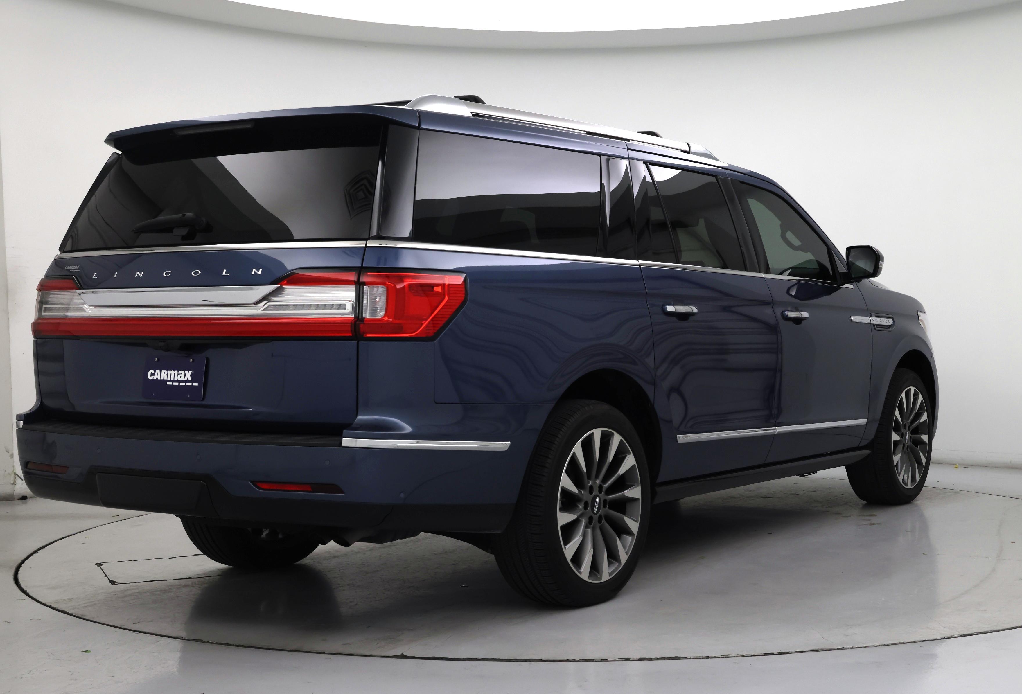 Thumbnail: 2019 Lincoln Navigator L - 8