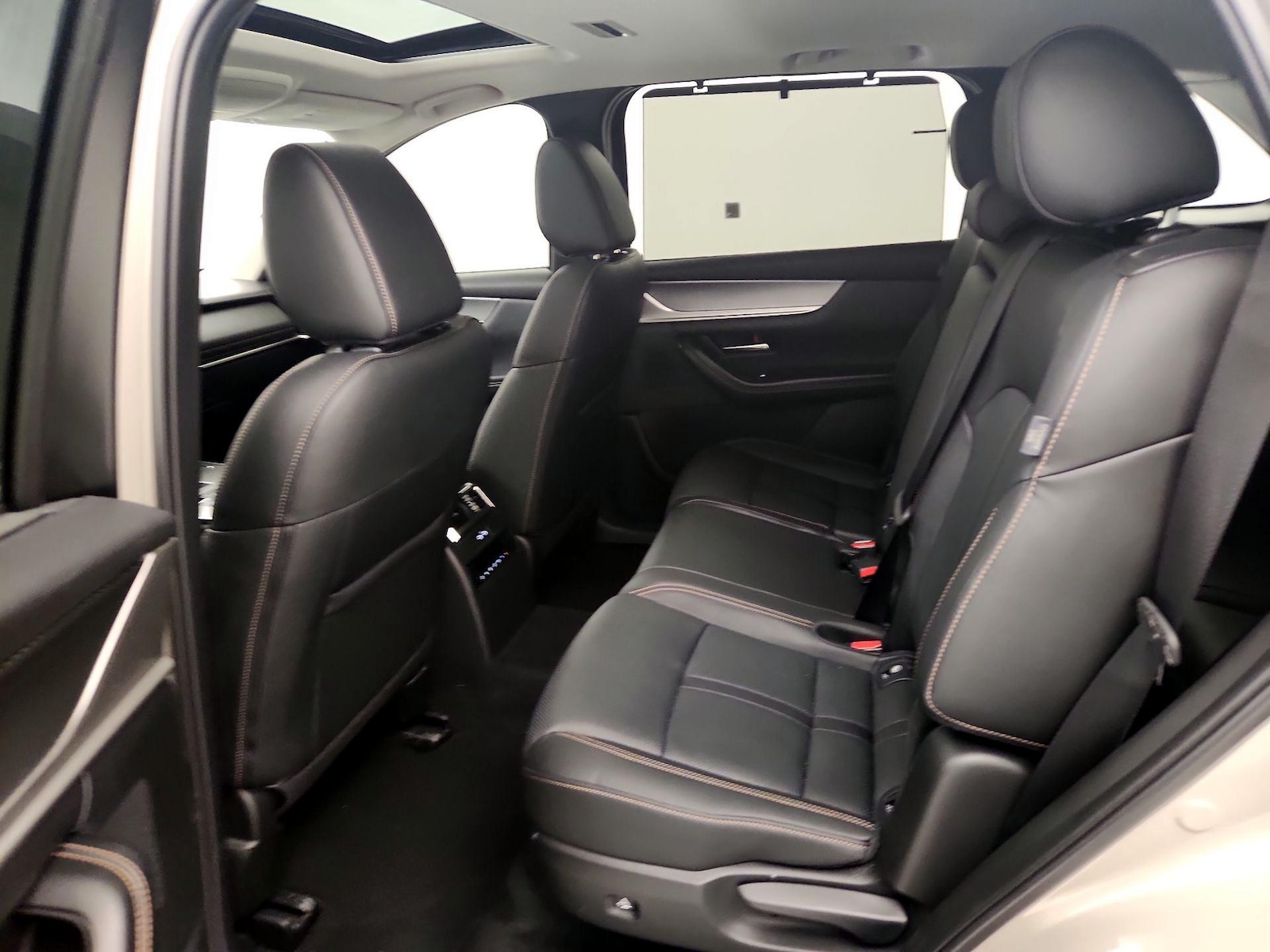 Rear Air Conditioning