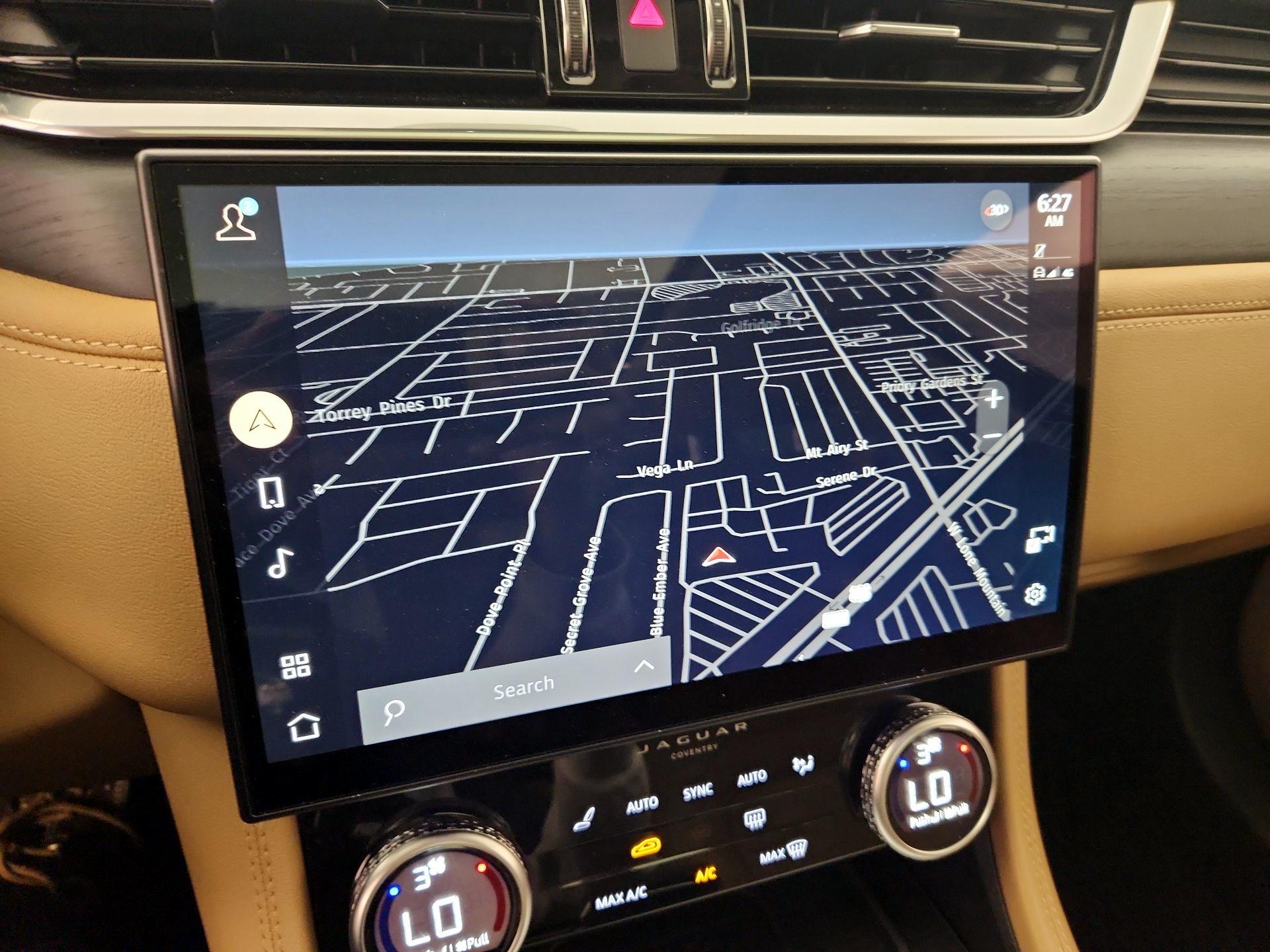 Thumbnail: 2022 Jaguar F-Pace - 14