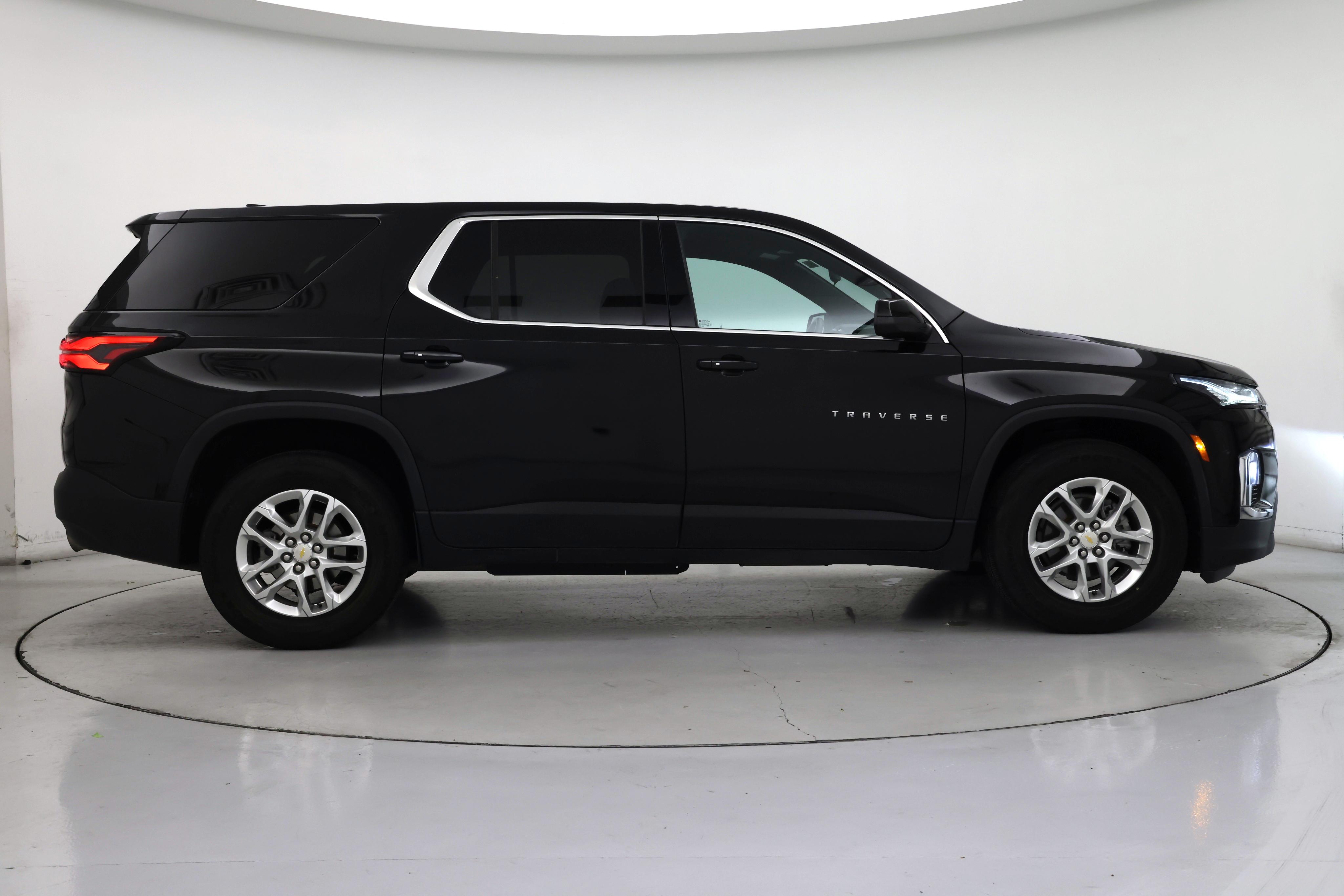 Thumbnail: 2022 Chevrolet Traverse - 7