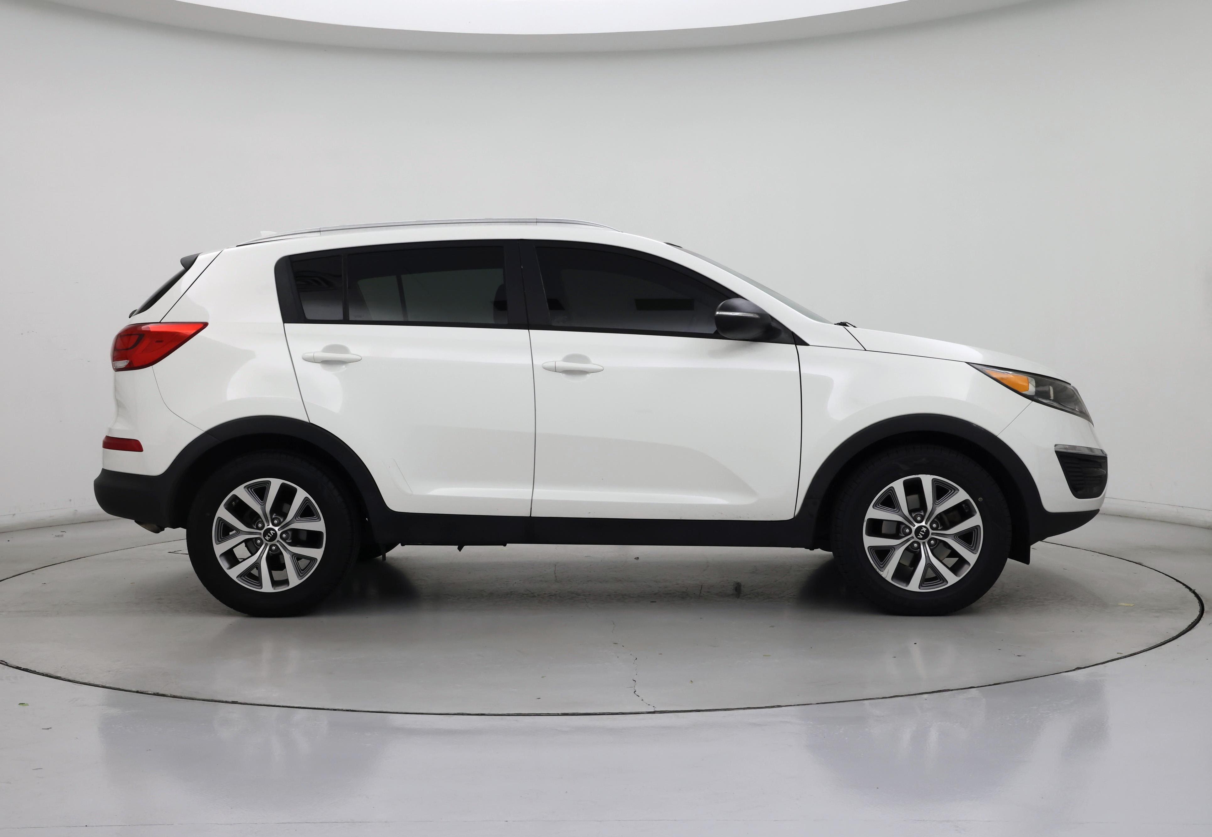 Thumbnail: 2015 Kia Sportage - 7