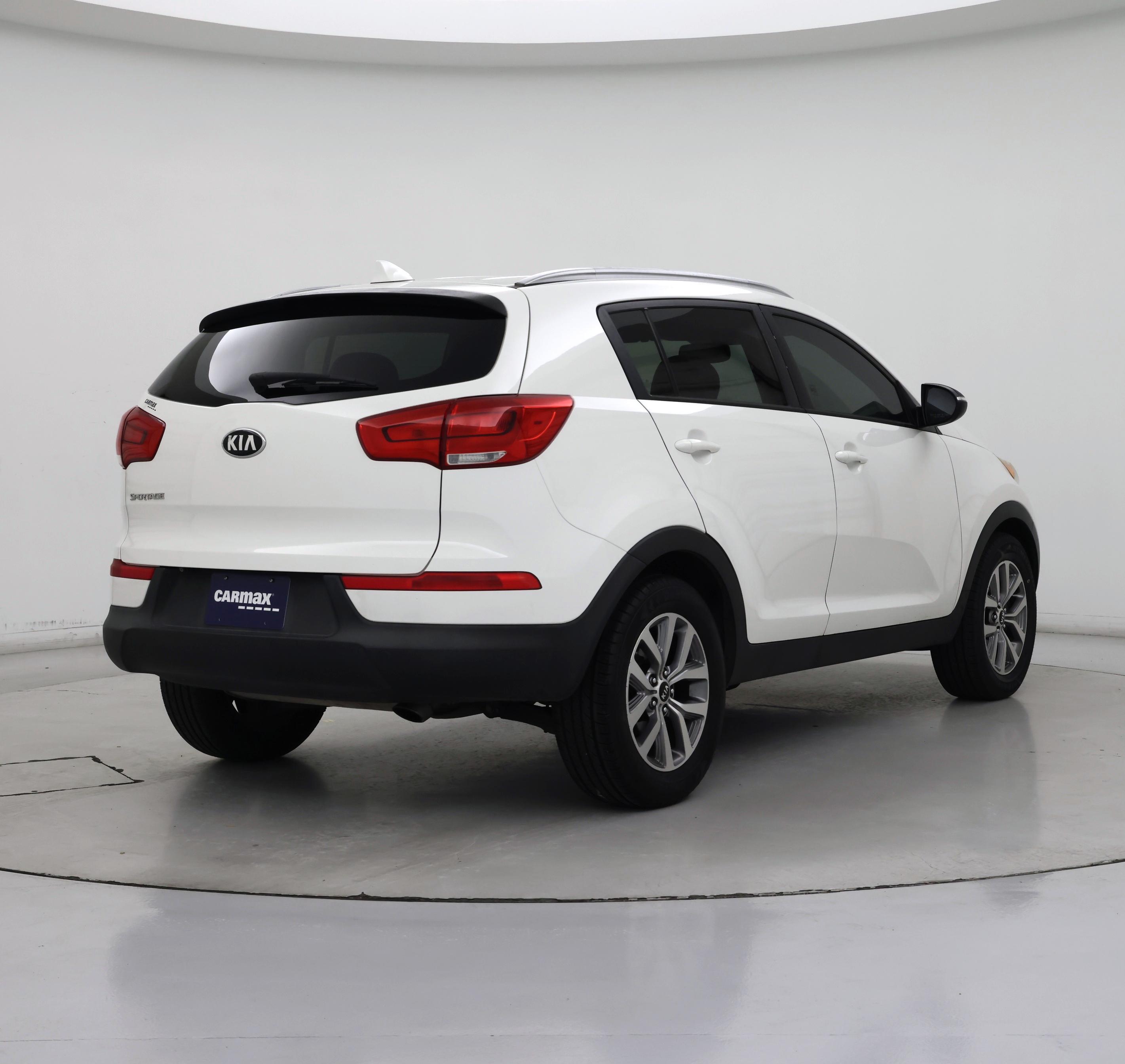 Thumbnail: 2015 Kia Sportage - 8