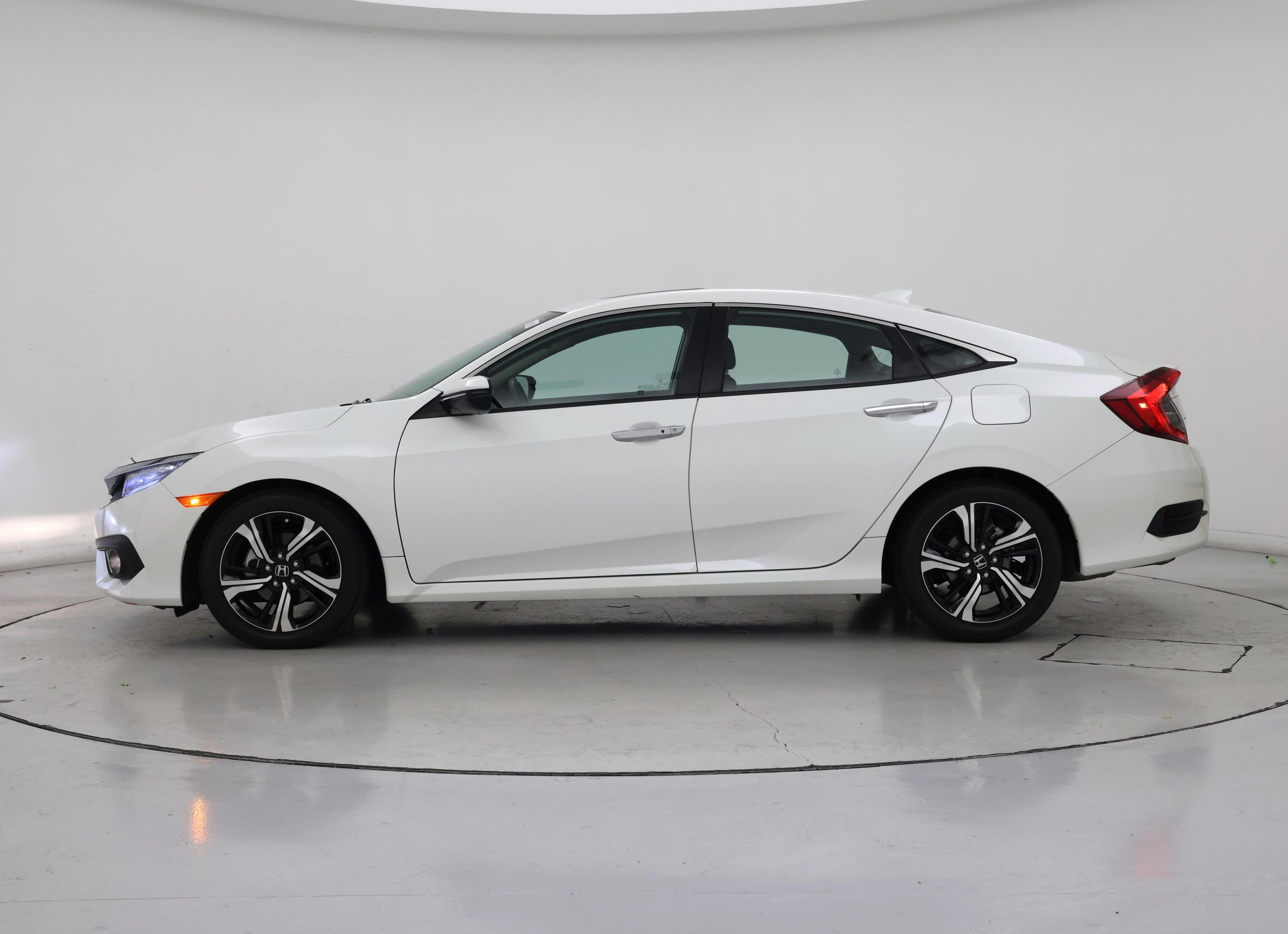 Thumbnail: 2018 Honda Civic - 3