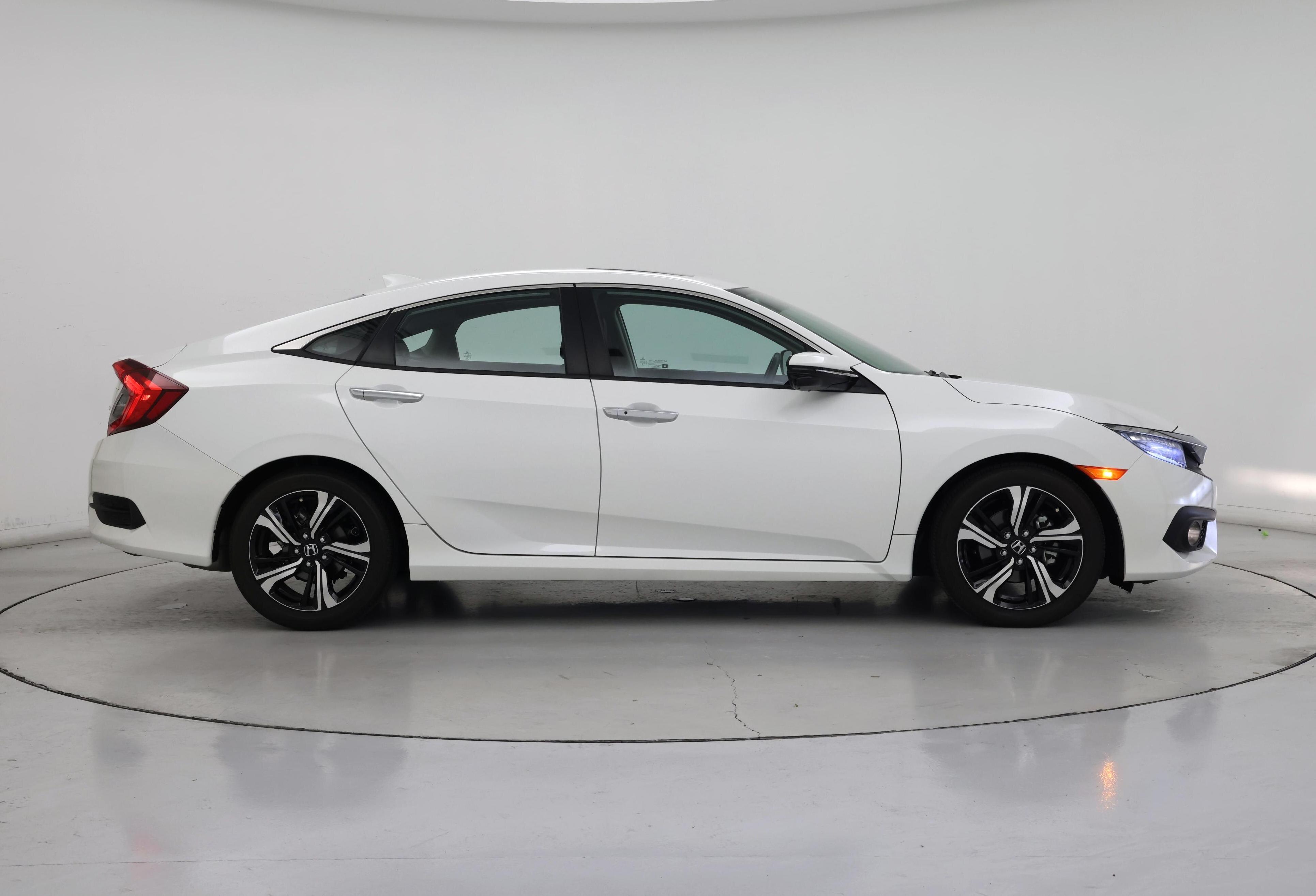 Thumbnail: 2018 Honda Civic - 7