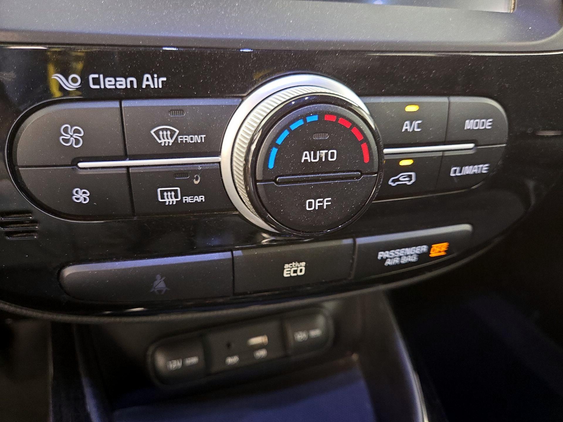 Thumbnail: 2015 Kia Soul - 17