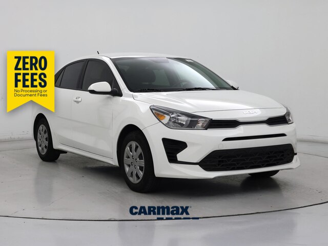White 2022 Kia Rio Sedan Front-Wheel Drive Automatic