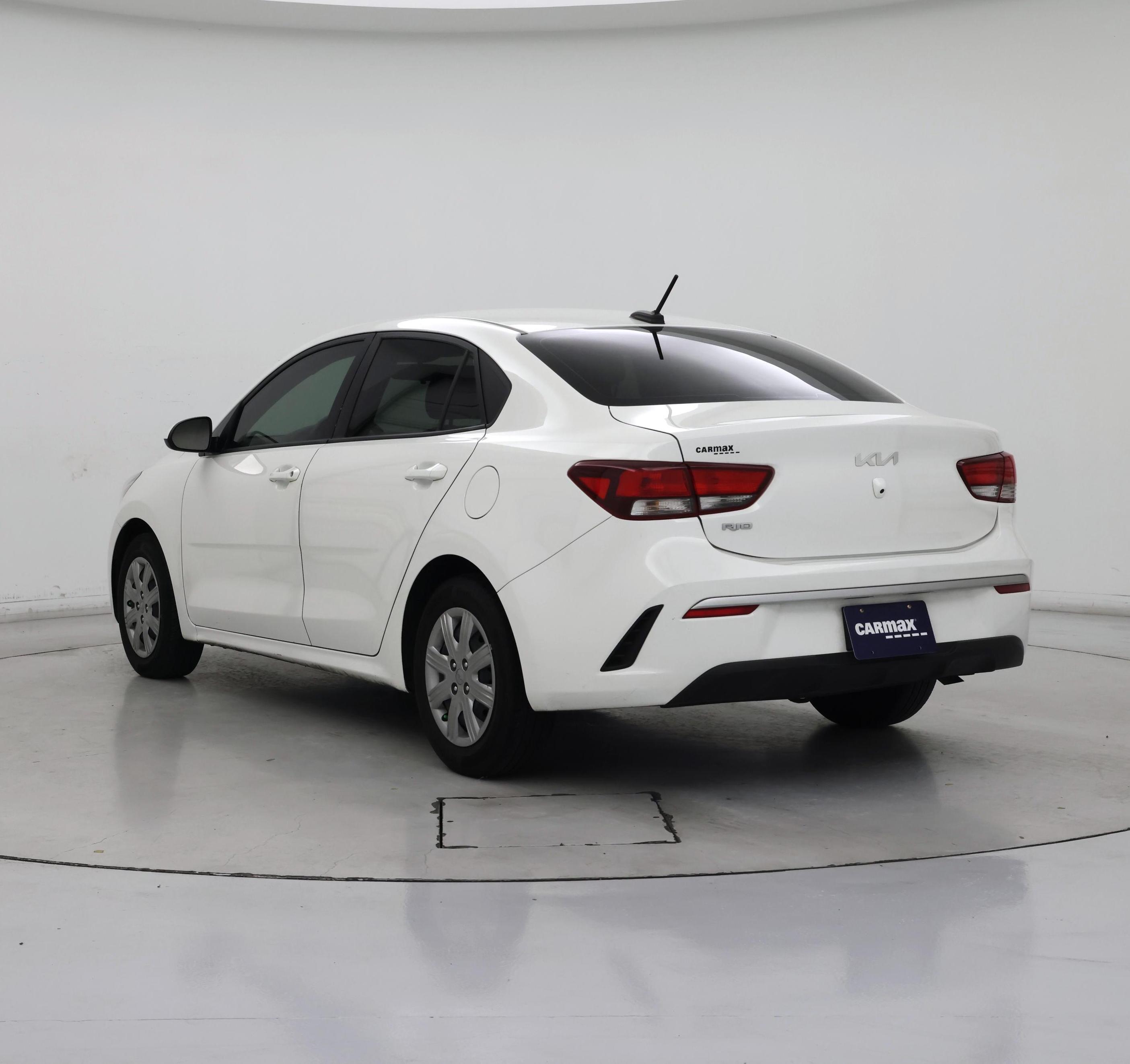 Thumbnail: 2022 Kia Rio - 2