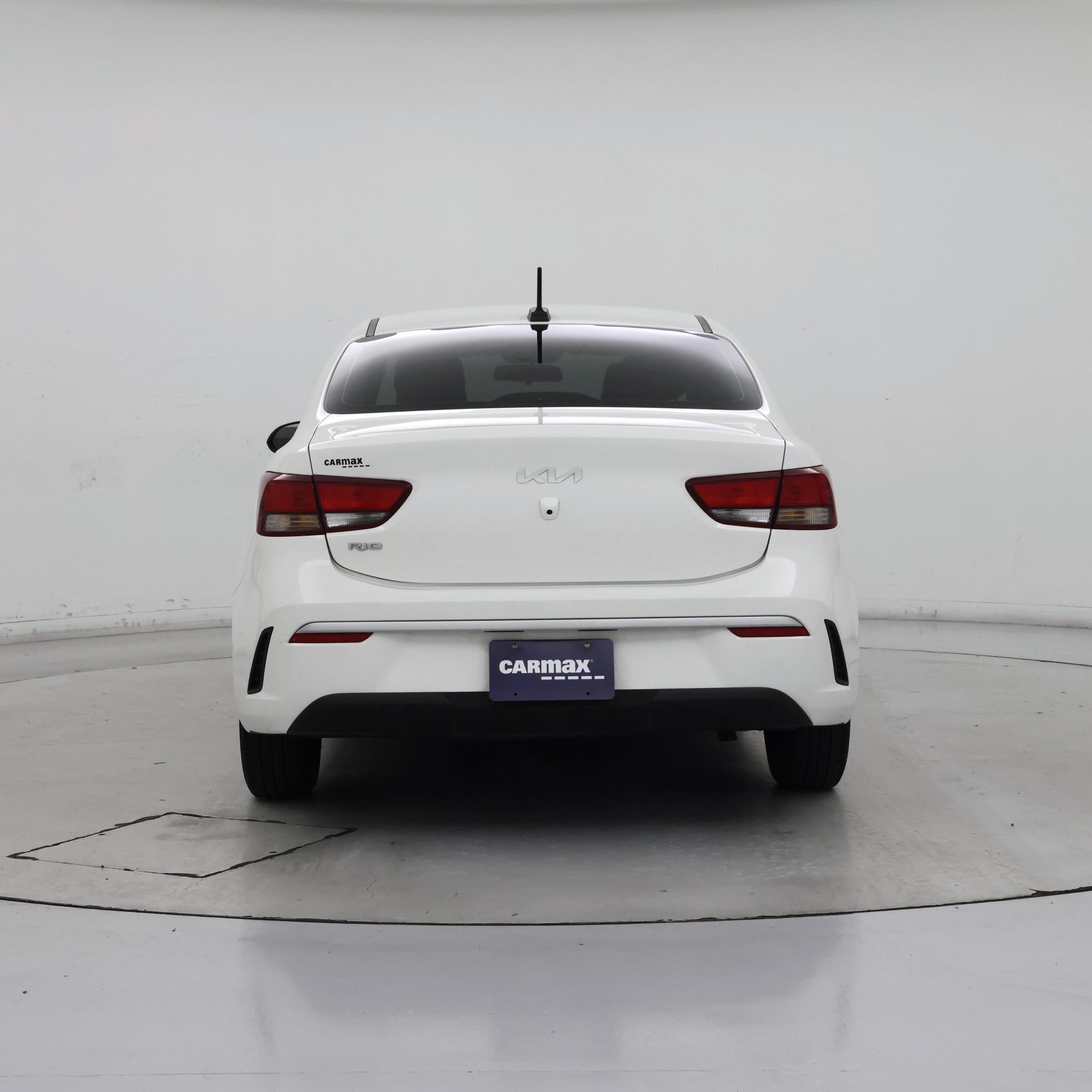 Thumbnail: 2022 Kia Rio - 6