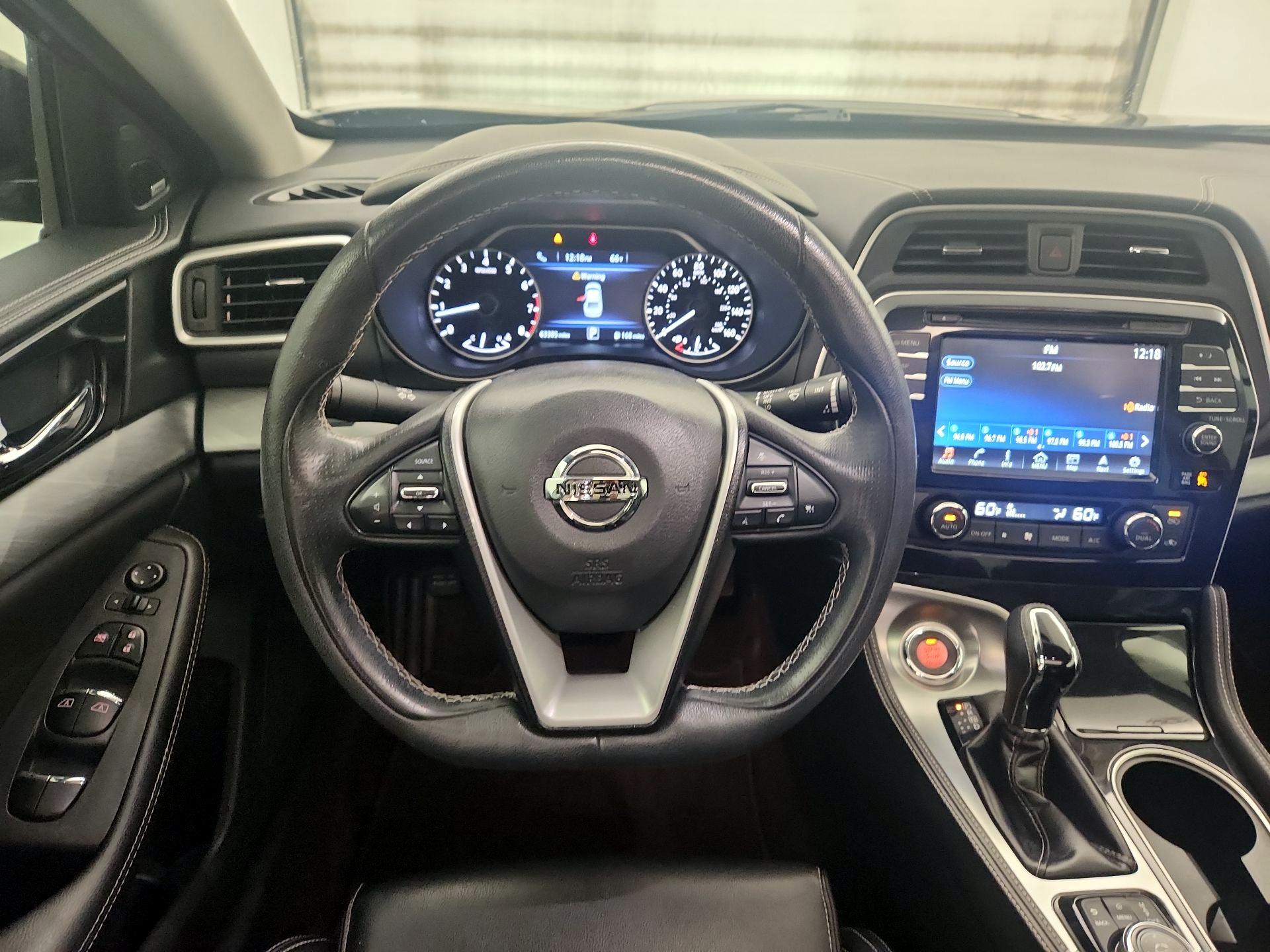 Thumbnail: 2017 Nissan Maxima - 10