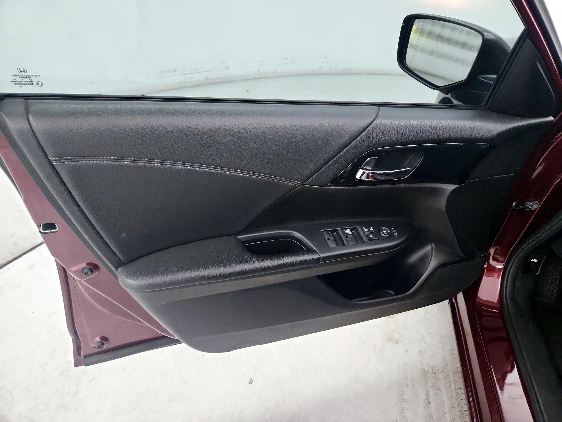 Thumbnail: 2014 Honda Accord - 12