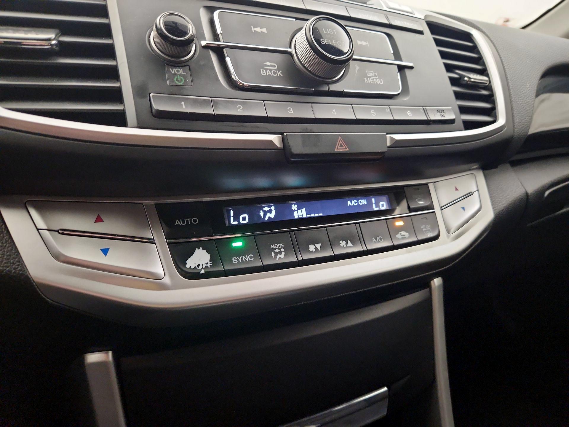 Thumbnail: 2014 Honda Accord - 16