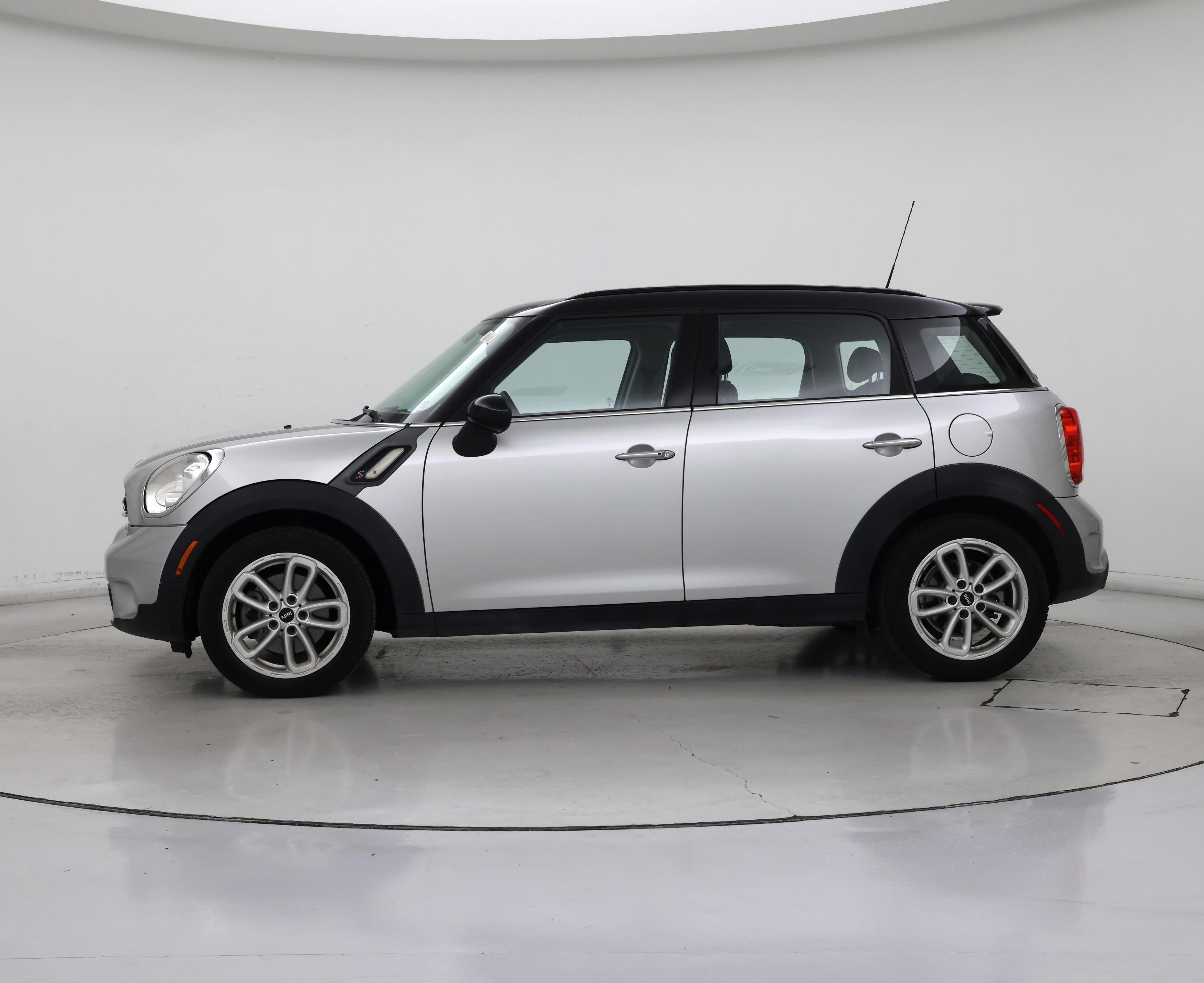 Thumbnail: 2015 MINI Cooper Countryman - 3