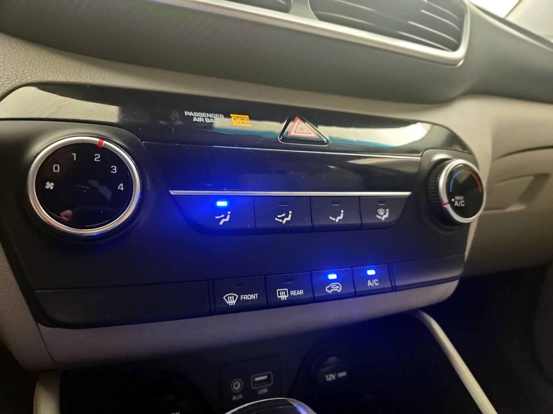 Thumbnail: 2019 Hyundai Tucson - 16
