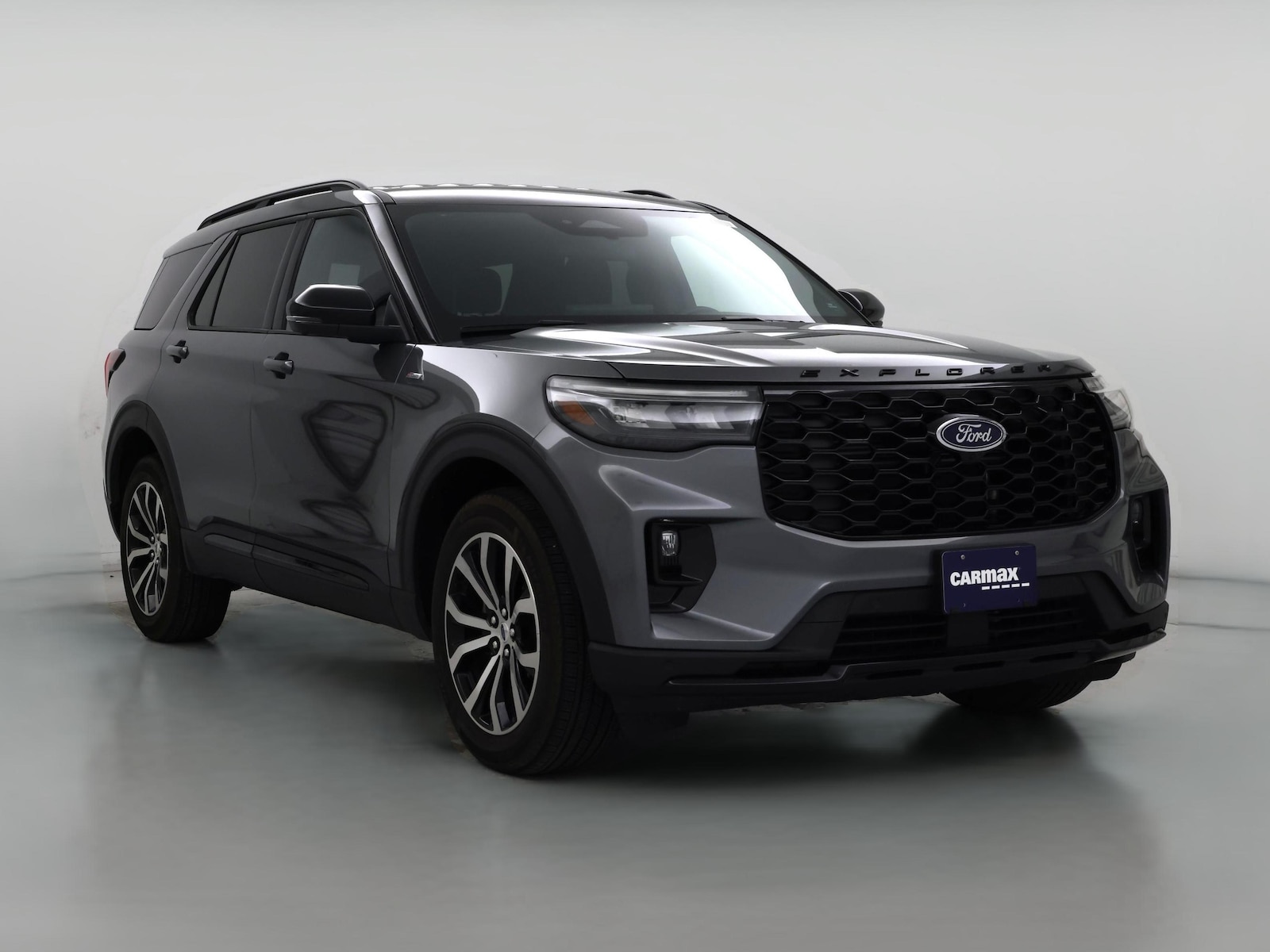 2025 Ford Explorer ST-LINE - Photo 1