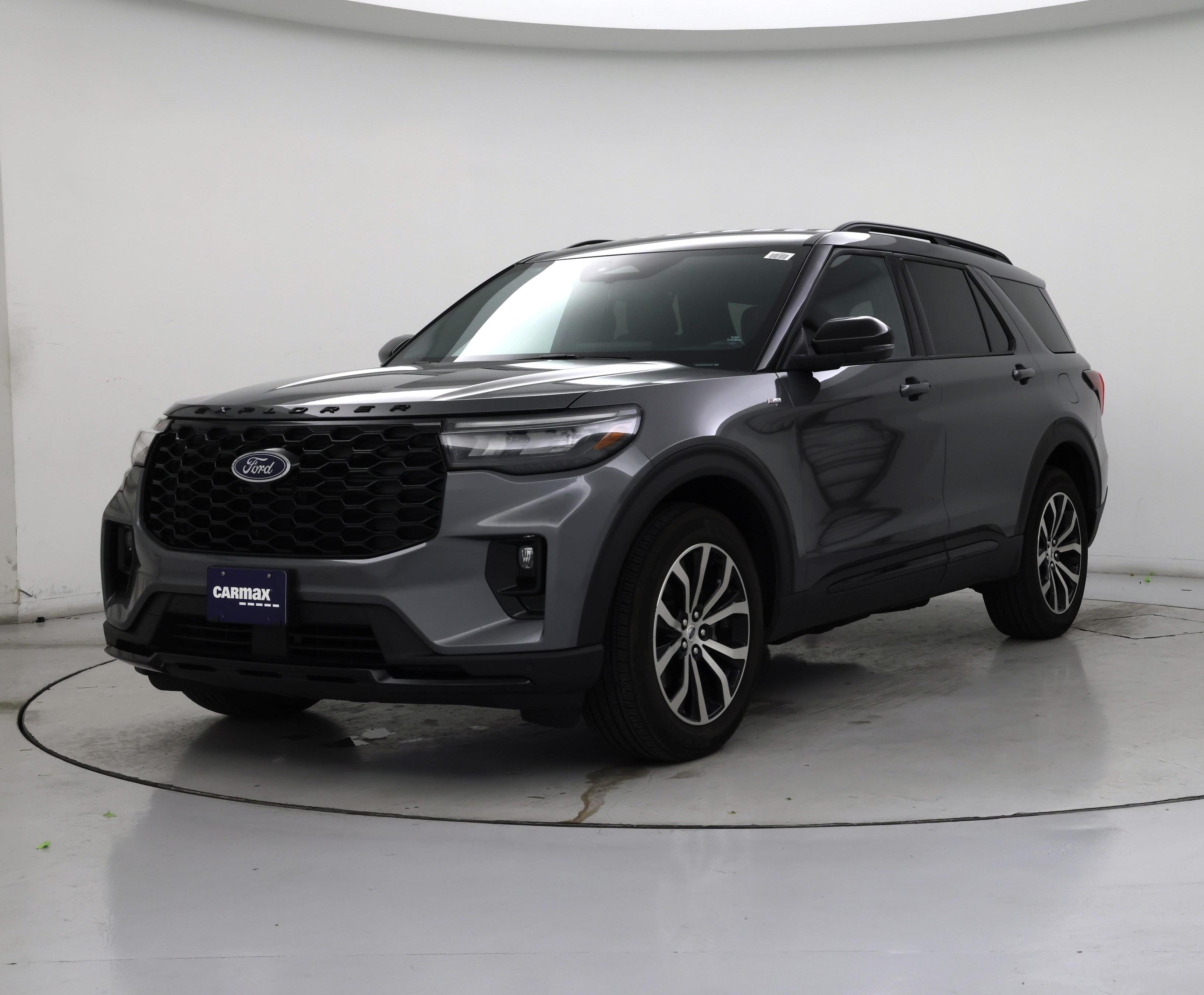 Thumbnail: 2025 Ford Explorer - 4