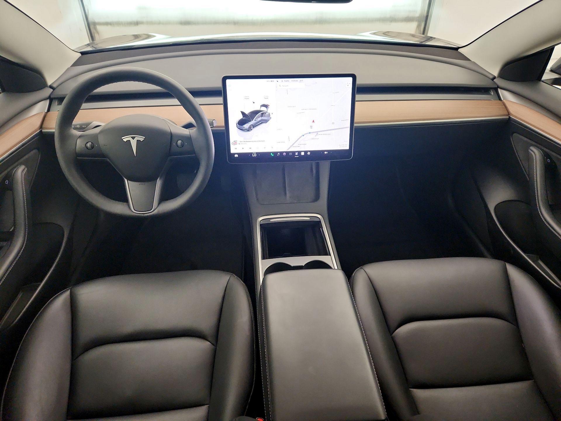Thumbnail: 2023 Tesla Model 3 - 9