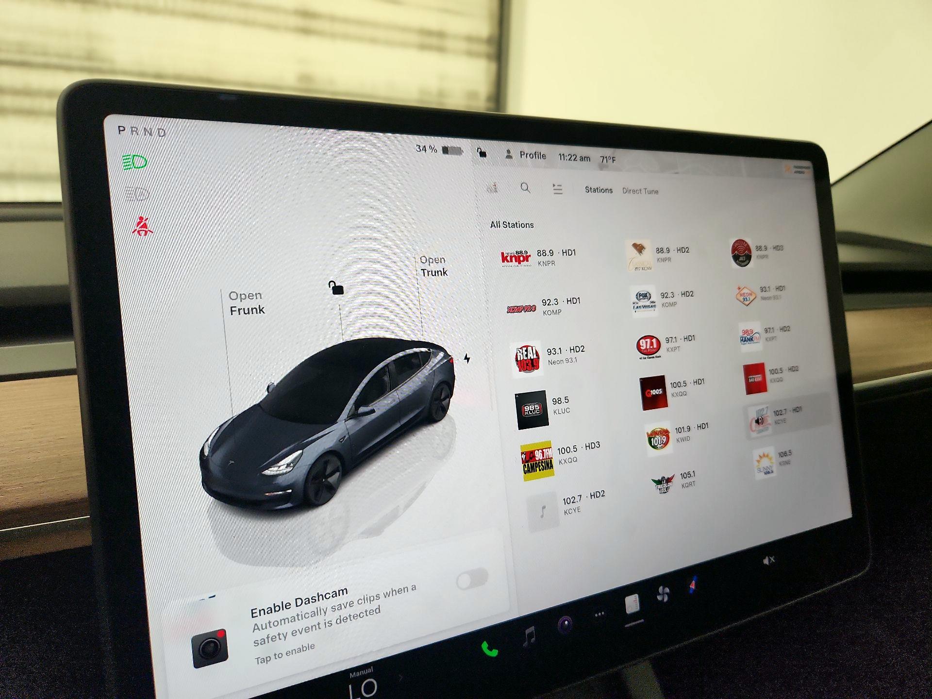 Thumbnail: 2023 Tesla Model 3 - 16