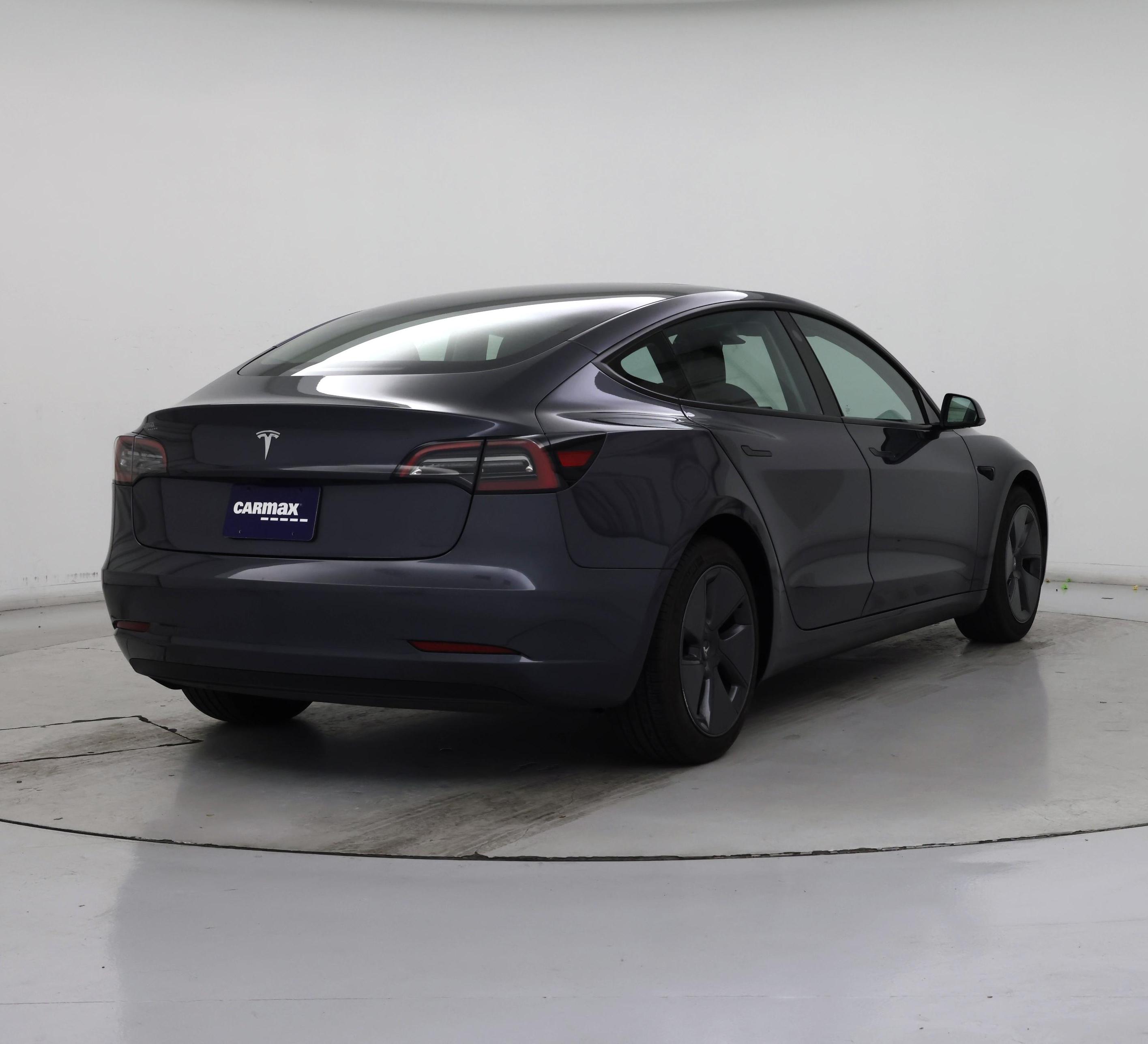 Thumbnail: 2023 Tesla Model 3 - 8