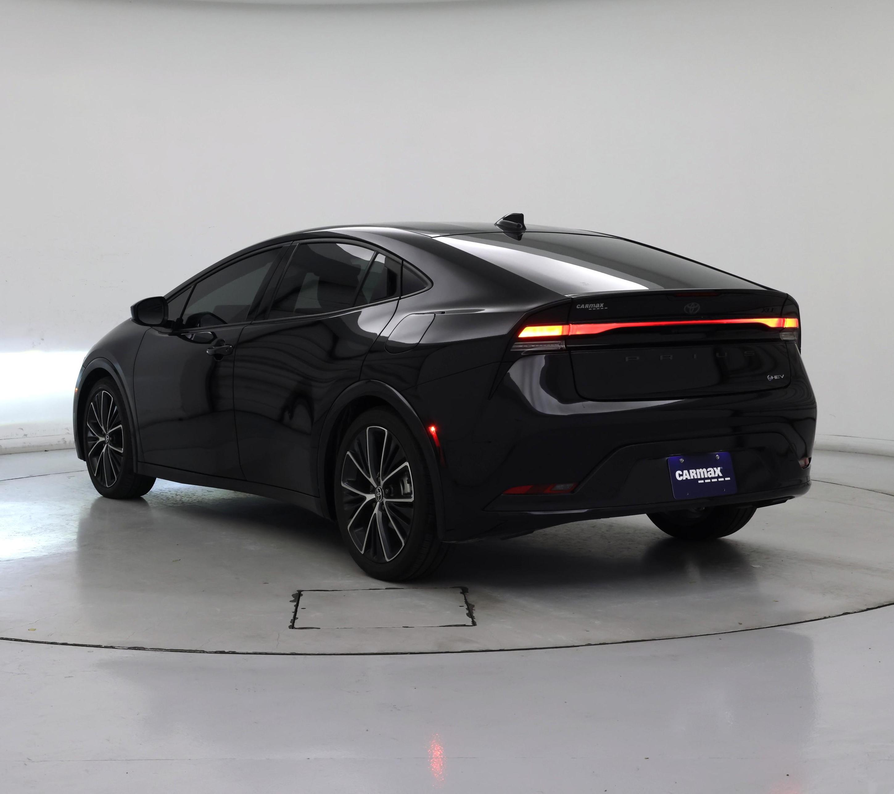 Thumbnail: 2025 Toyota Prius - 2