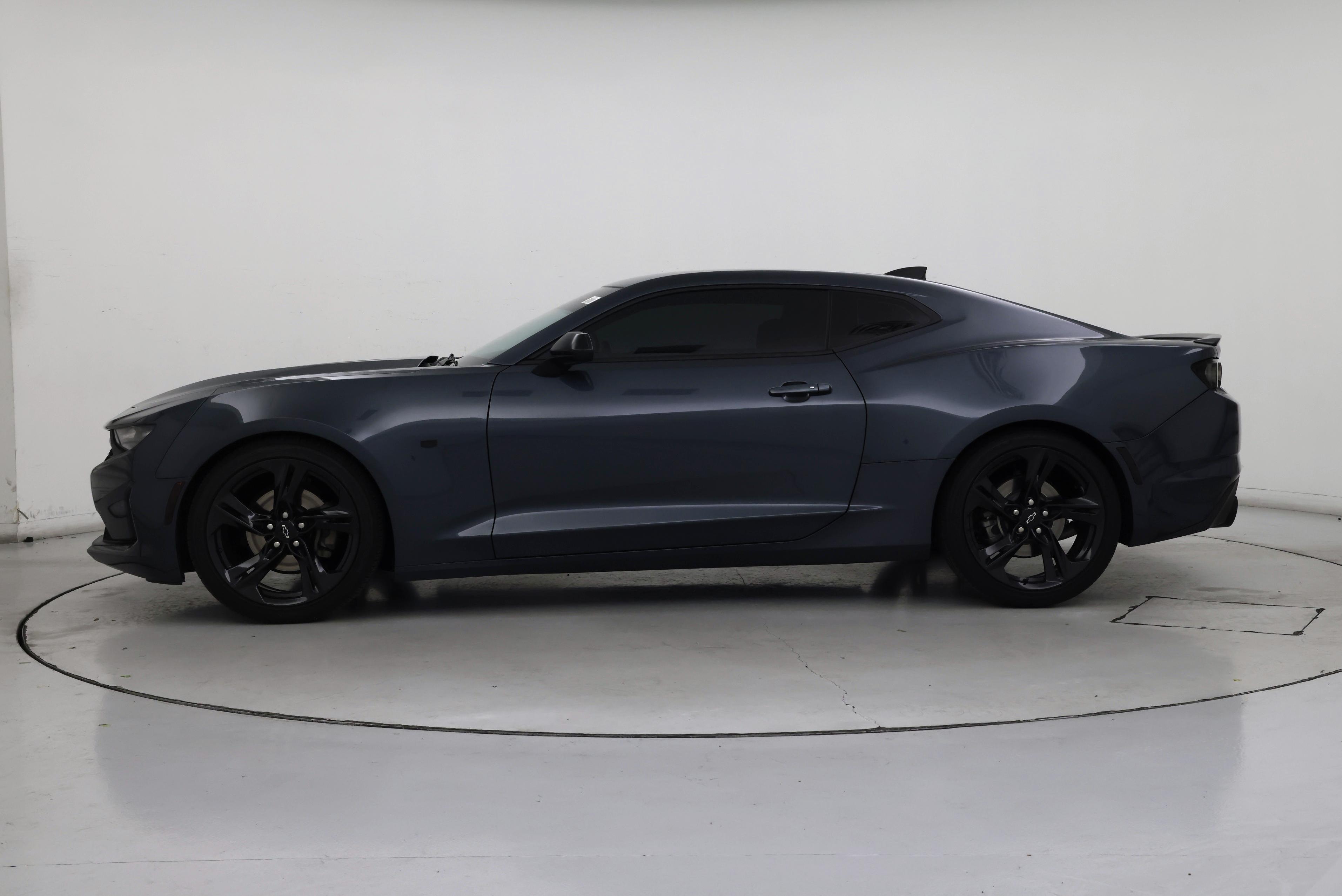 Thumbnail: 2020 Chevrolet Camaro - 3