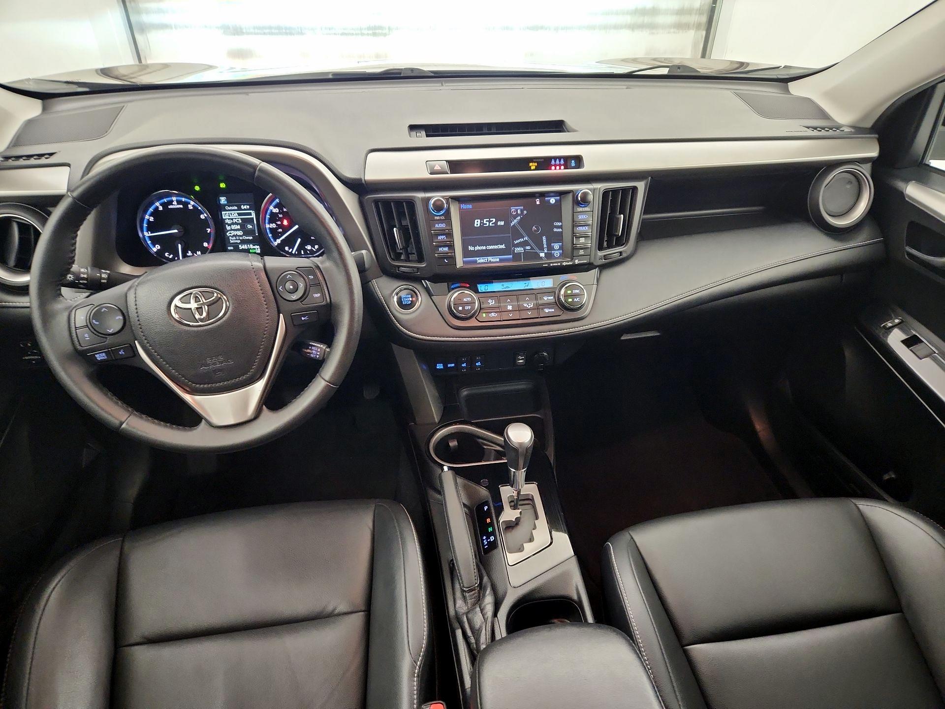 Thumbnail: 2017 Toyota RAV4 - 9