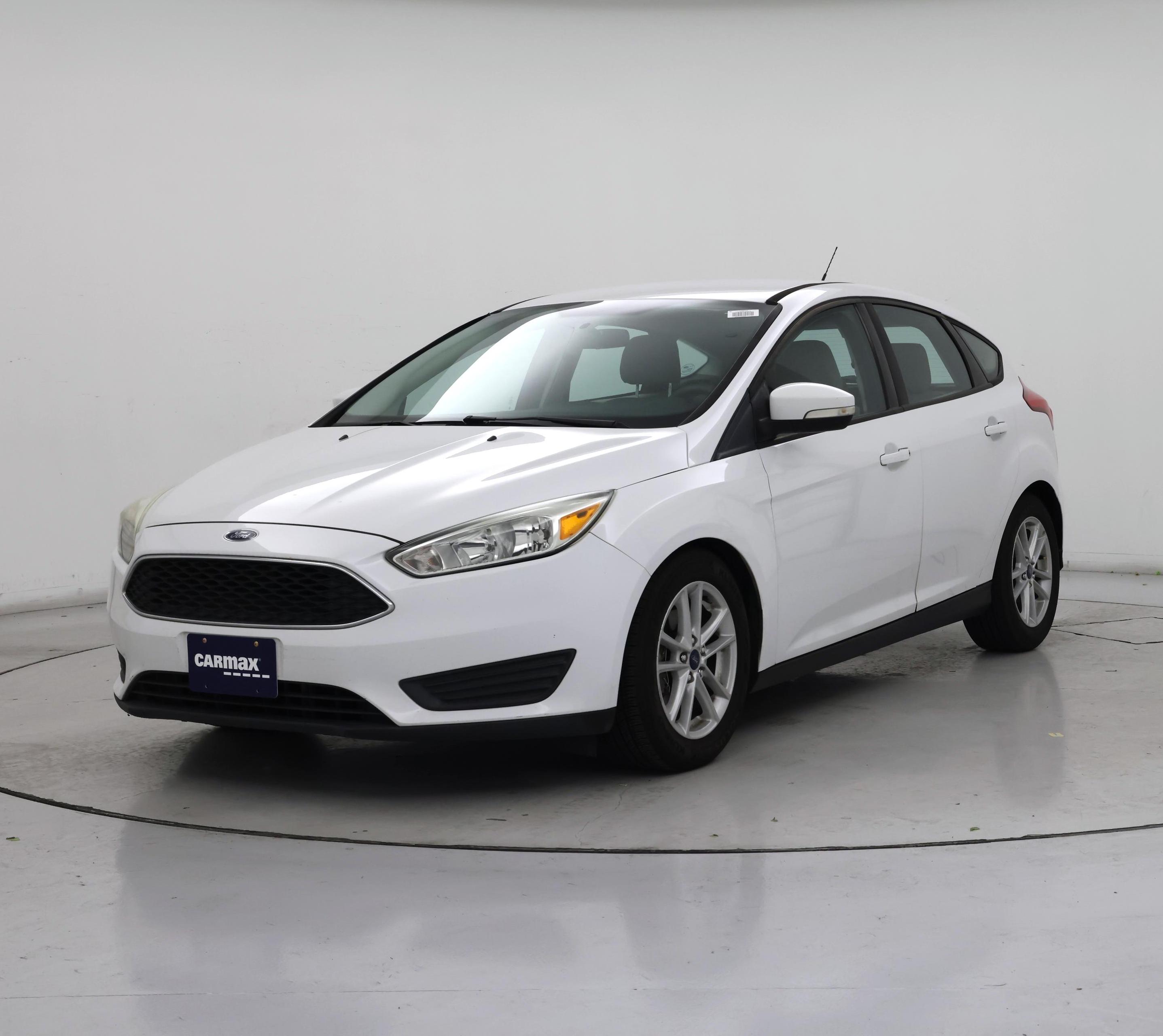 Thumbnail: 2015 Ford Focus - 4
