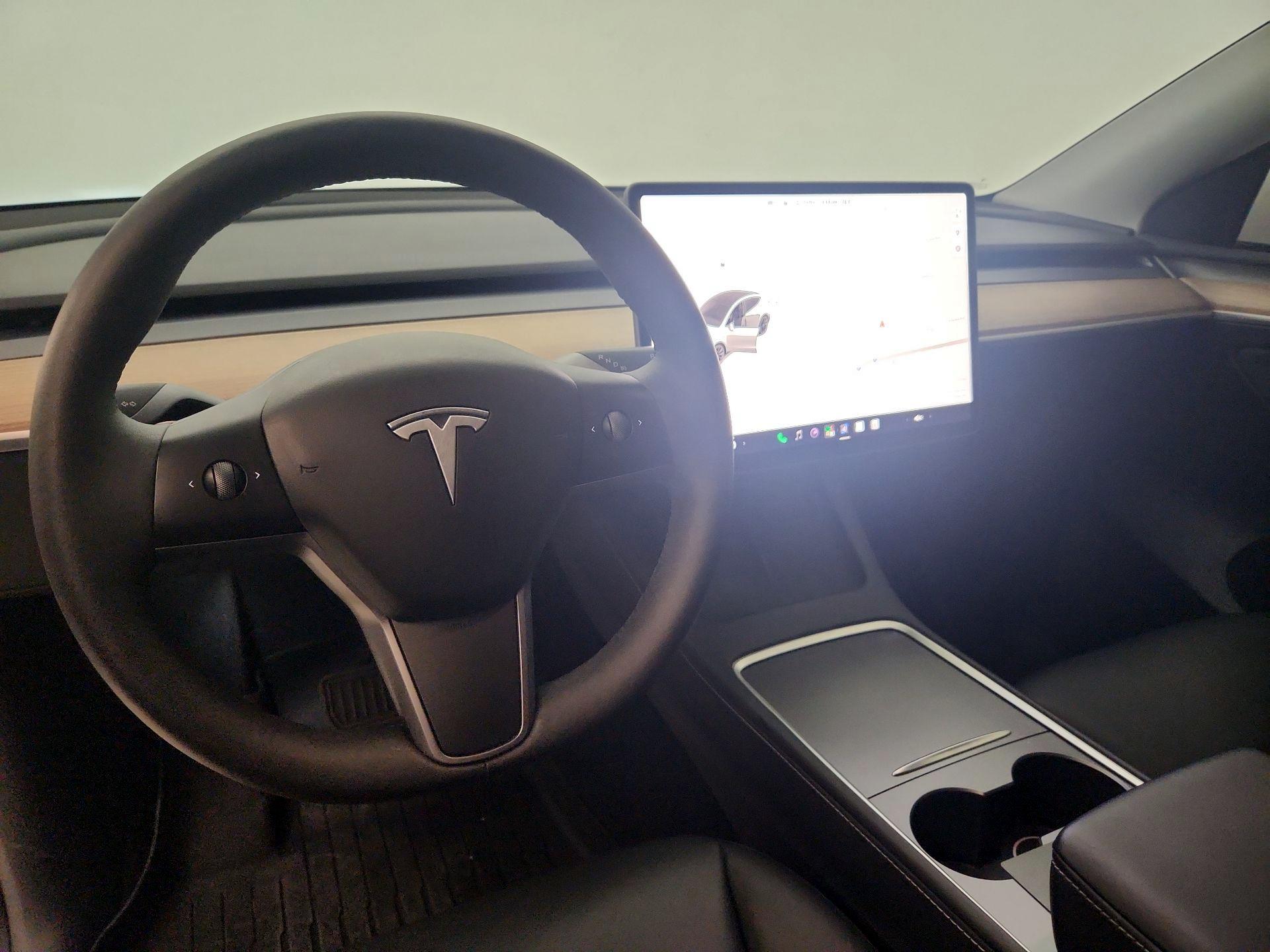 Thumbnail: 2022 Tesla Model Y - 9