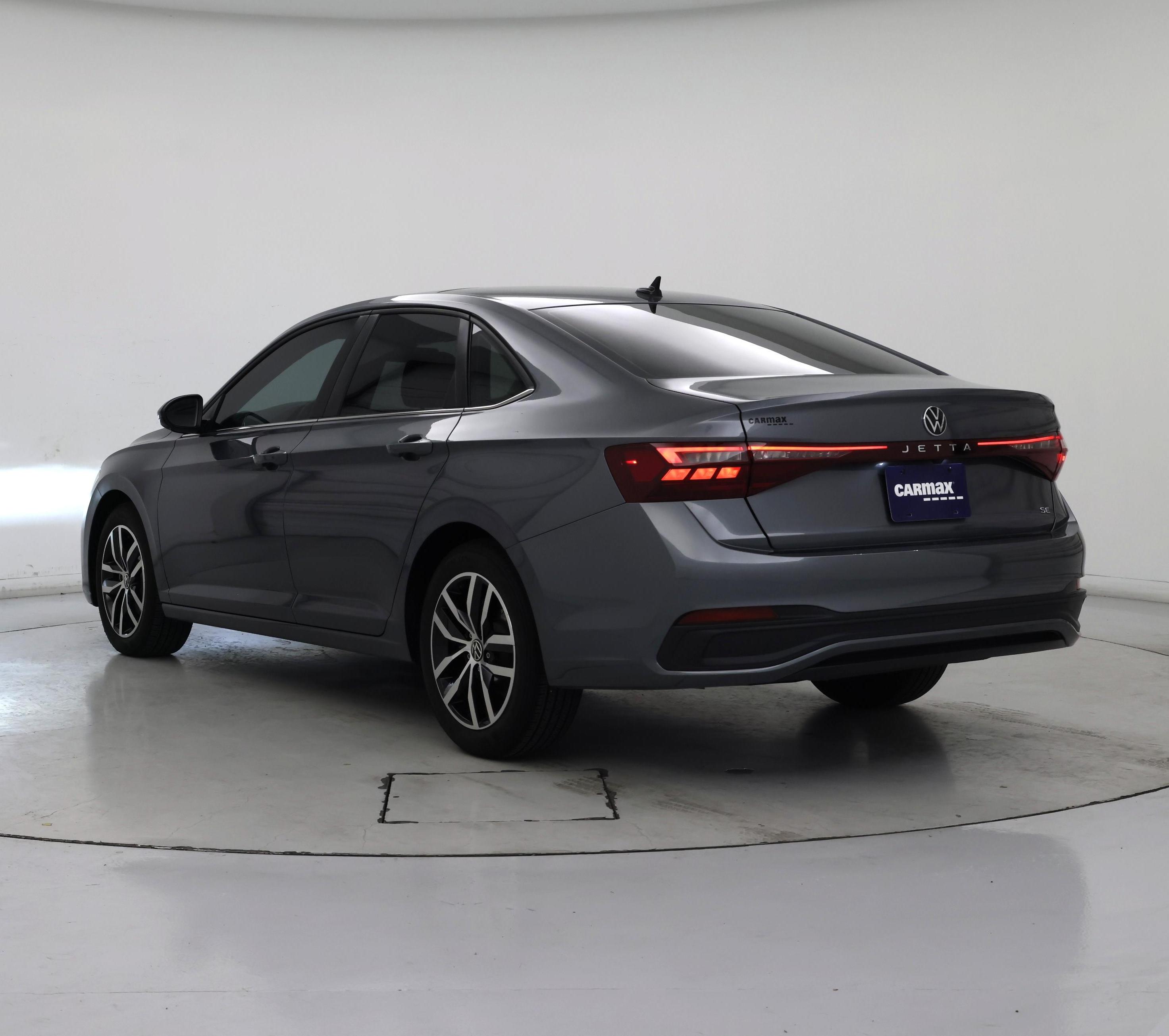 Thumbnail: 2025 Volkswagen Jetta - 2
