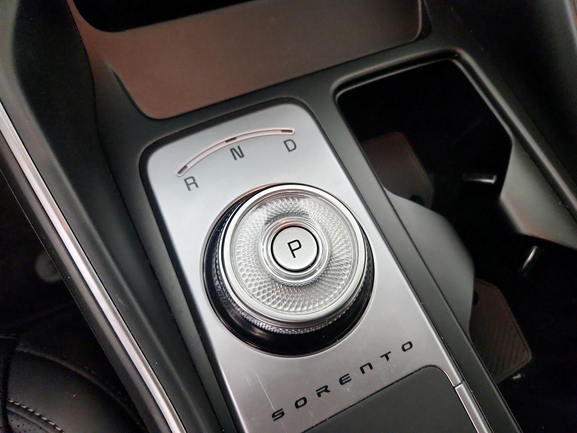 Thumbnail: 2025 Kia Sorento - 17